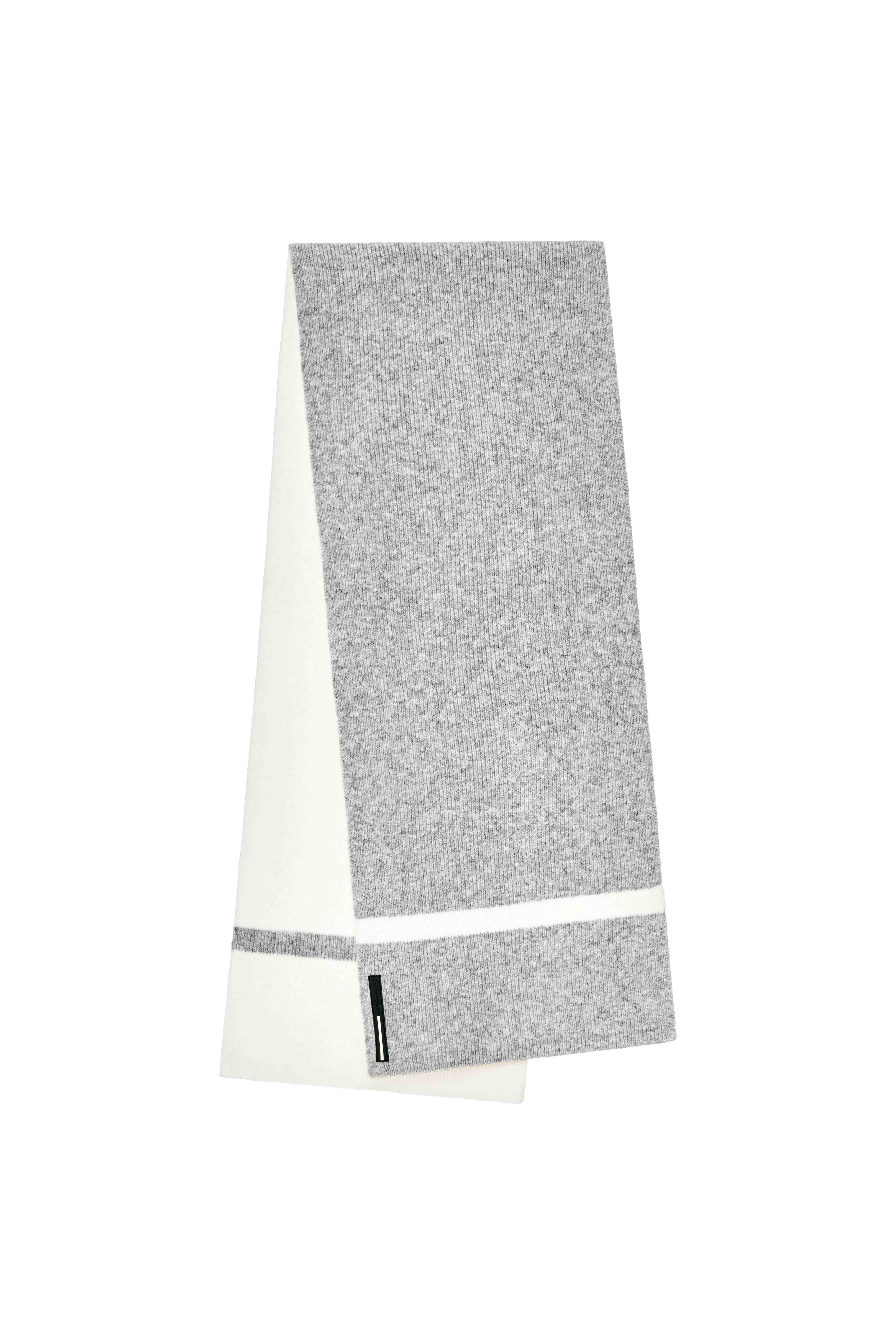 Шарф с контрастным принтом VASSA CODE, пол женский, цвет серый