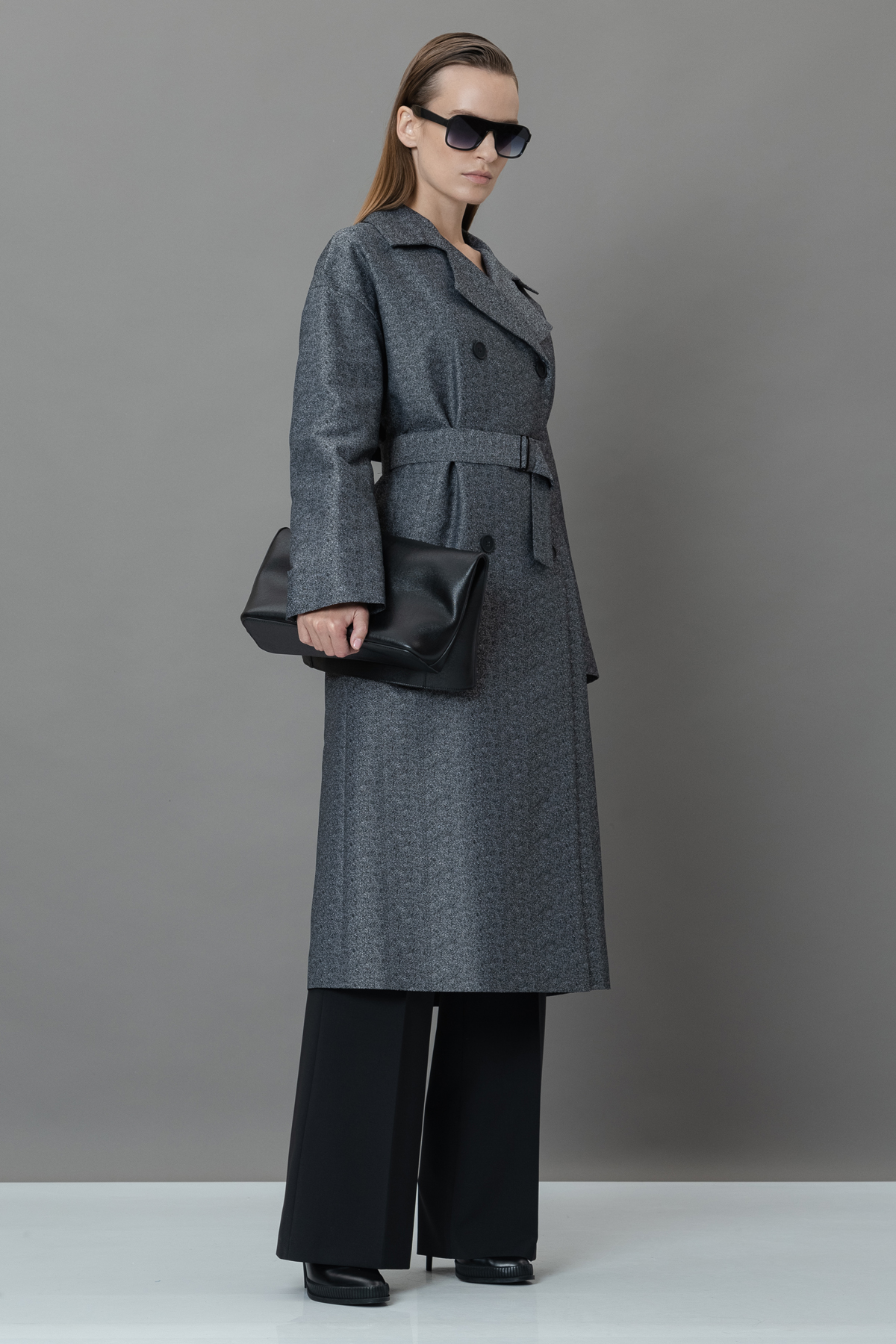 Плащ в сером цвете VASSA&Co, пол женский, цвет серый