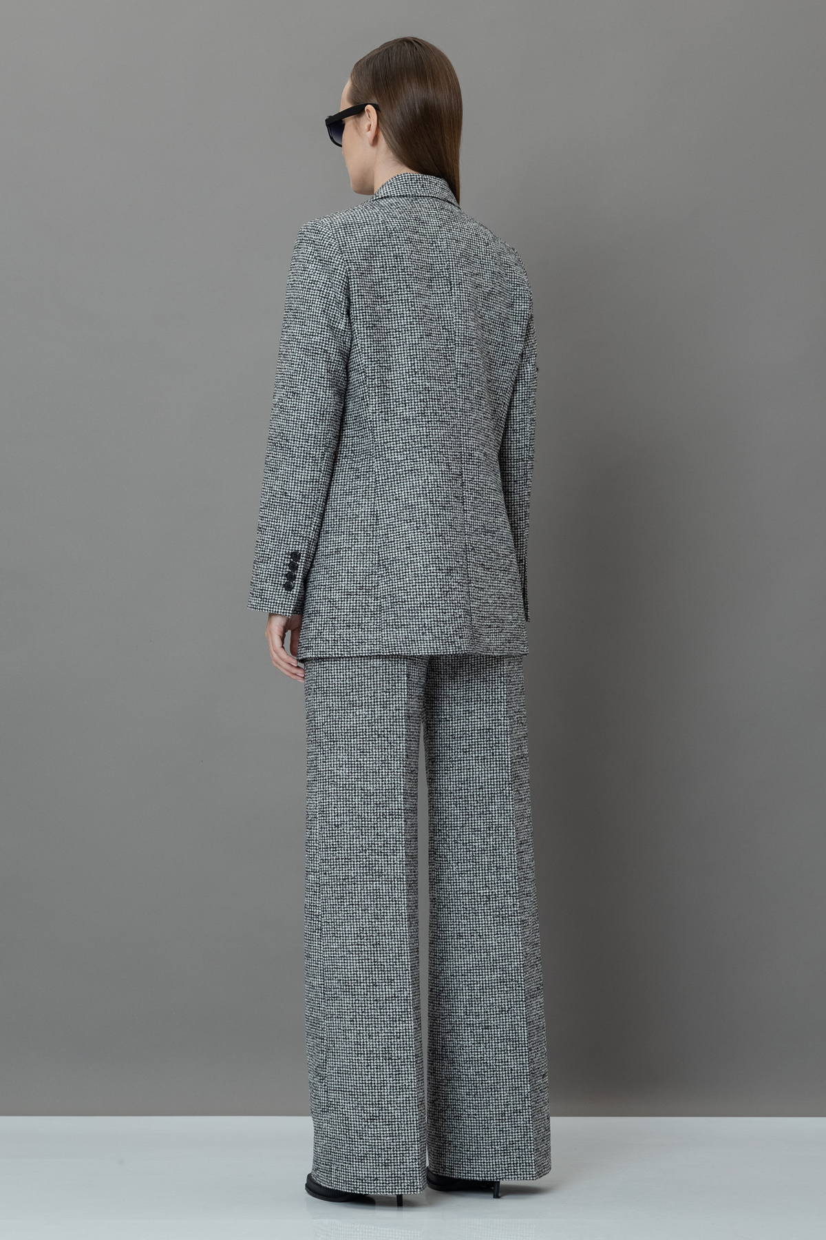 Жакет из фактурной ткани VASSA&Co, пол женский, цвет черный