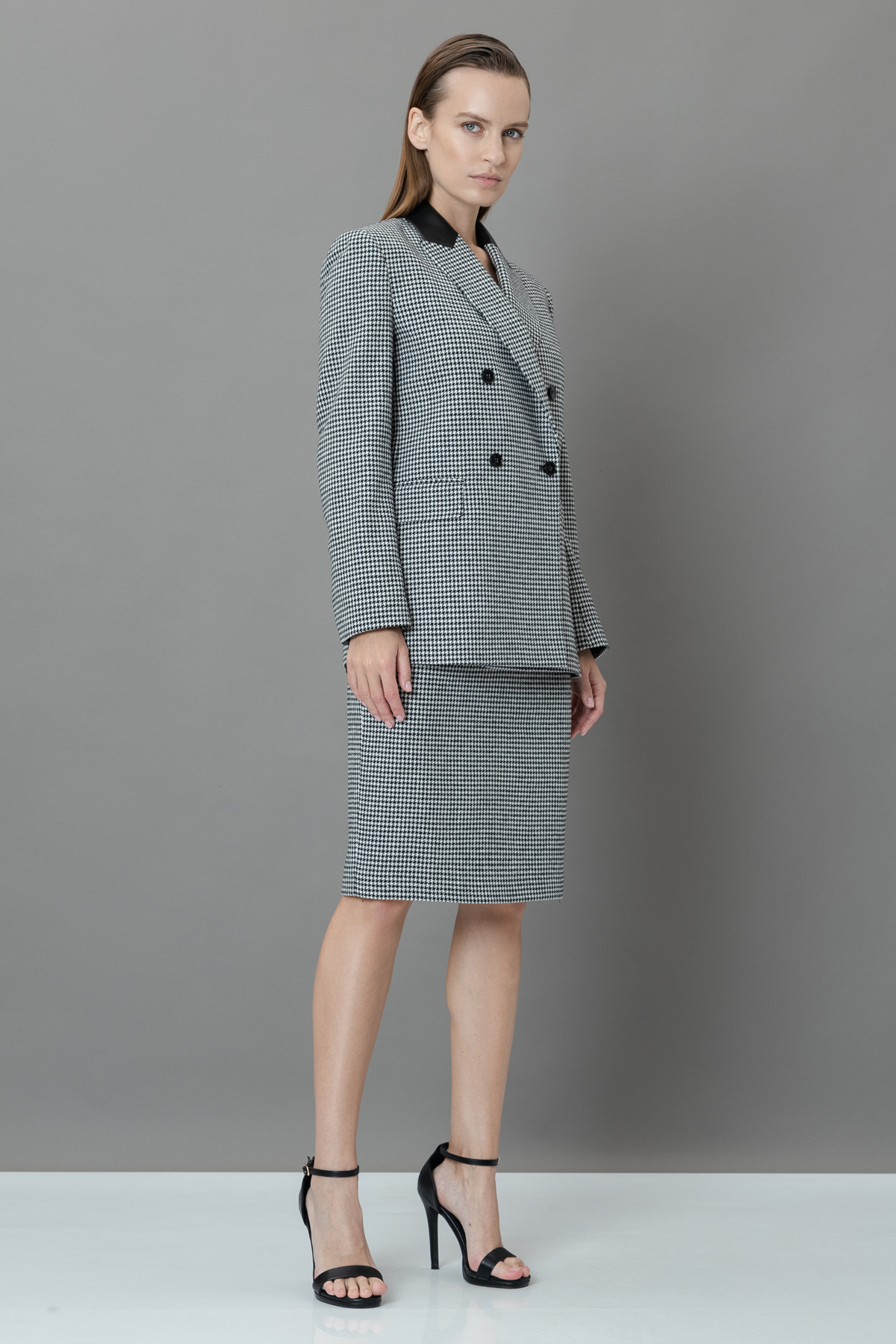 Юбка в гусиную лапку VASSA&Co, пол женский, цвет черный