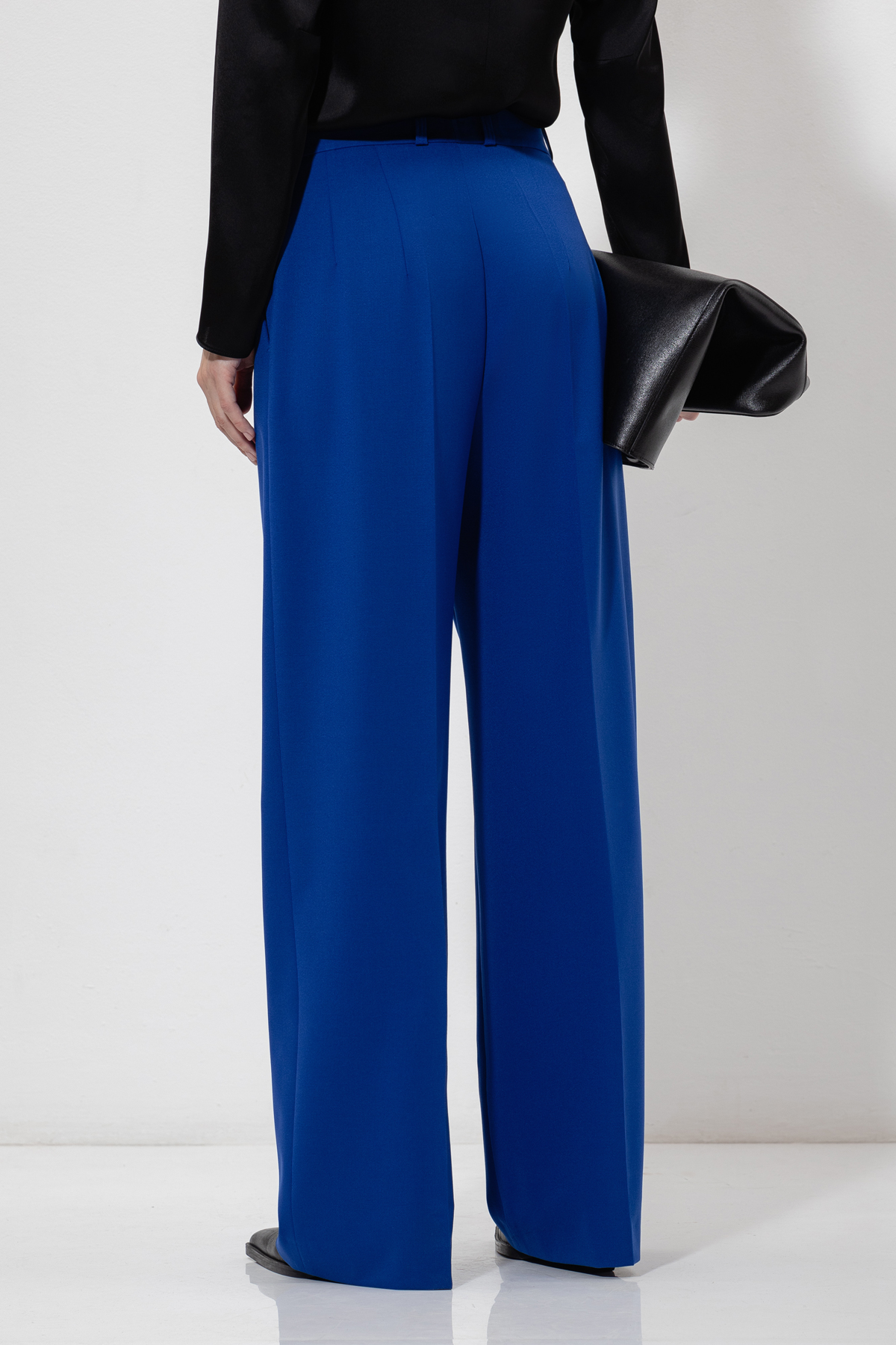 Широкие брюки VASSA&Co, пол female, цвет синий