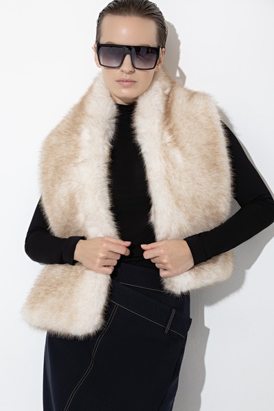 Шарф из меха VASSA&Co, пол female, цвет бежевый, фото №4