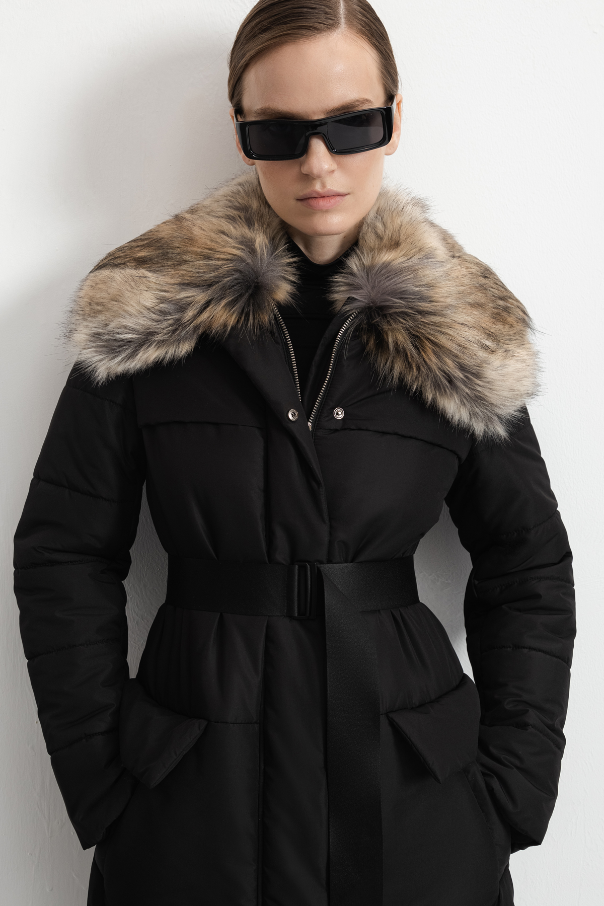 Coat VASSA&Co, пол female, цвет Black
