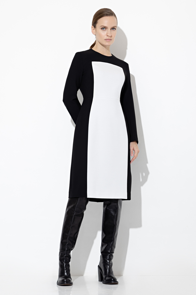 Платье с контрастной деталью VASSA&Co, пол female, цвет Black