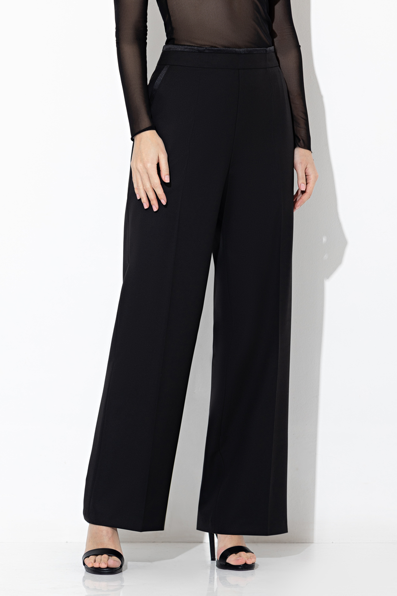 Trousers VASSA&Co, пол female, цвет black