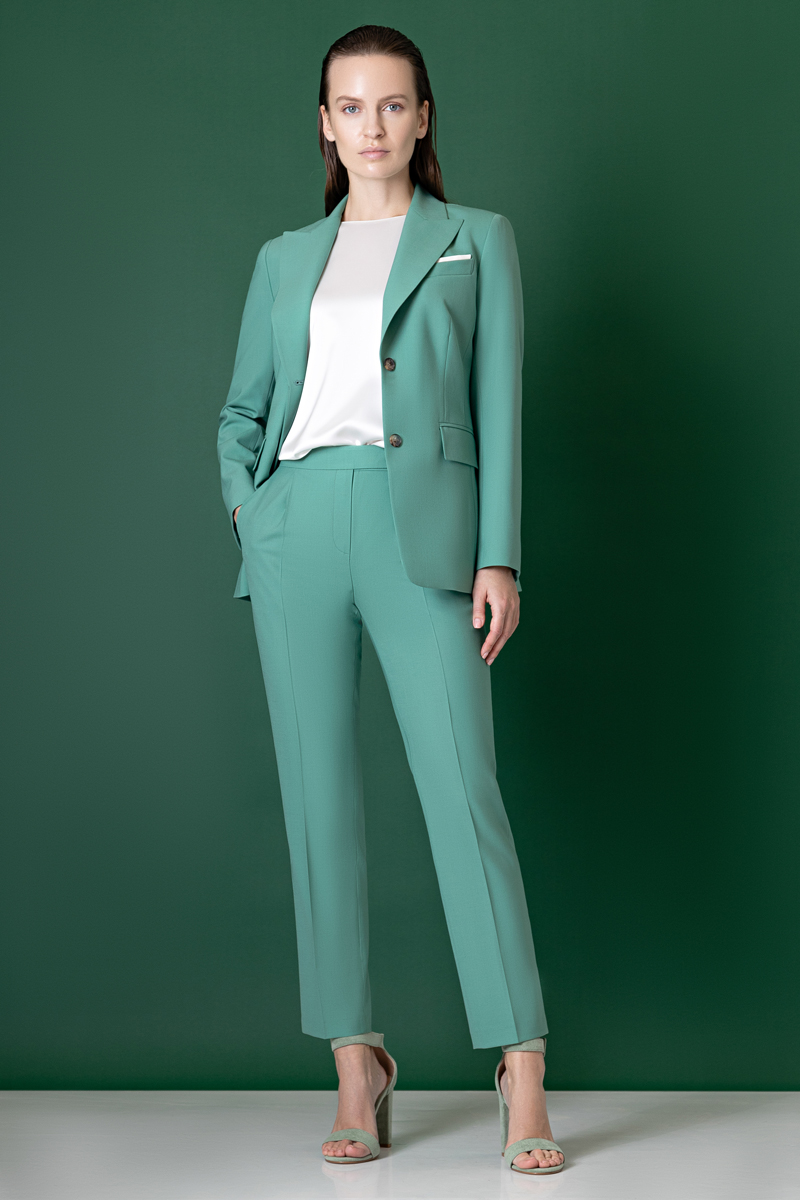 Зауженные брюки VASSA&Co, пол женский, цвет зеленый, фото №2