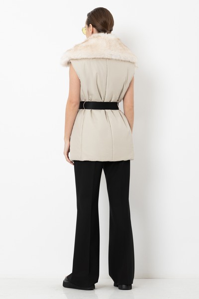 Жилет со съемным воротником VASSA&Co, пол женский, цвет молочный, фото №4