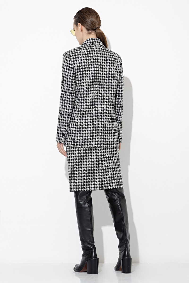 Двубортный жакет в гусиную лапку VASSA&Co, пол женский, цвет черный, фото №4