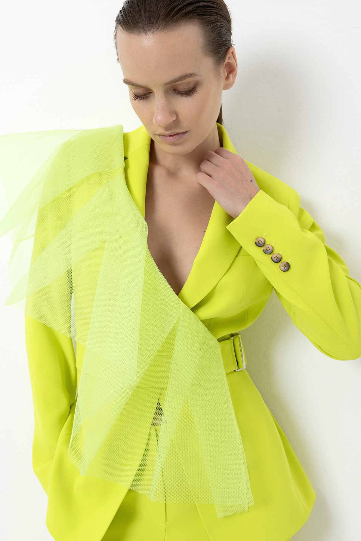 Дизайнерский жилет VASSA&Co, пол женский, цвет желтый