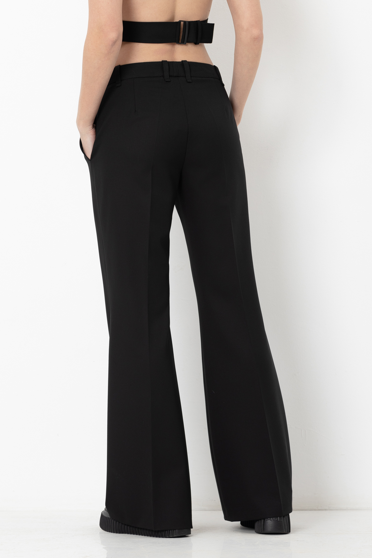 Trousers VASSA&Co, пол female, цвет black