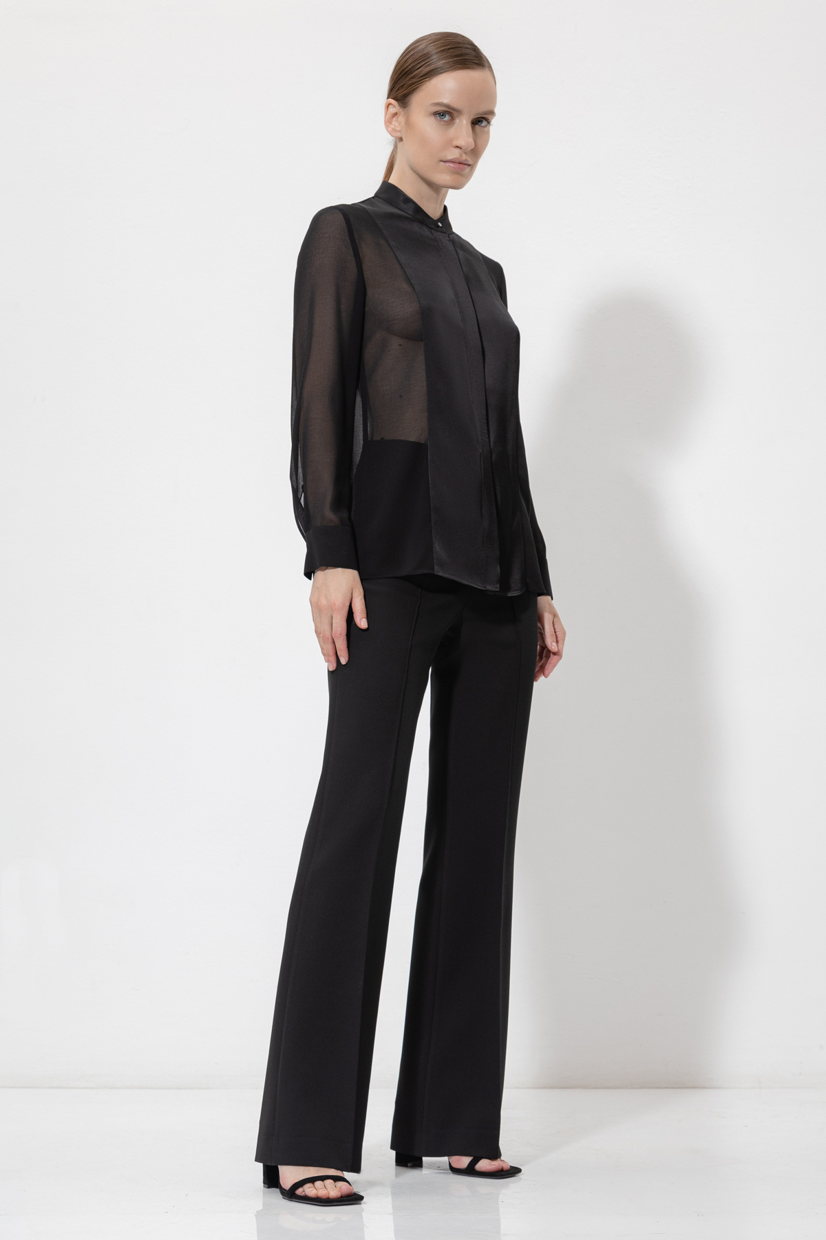 Блузка с прозрачной спинкой VASSA&Co, пол female, цвет black