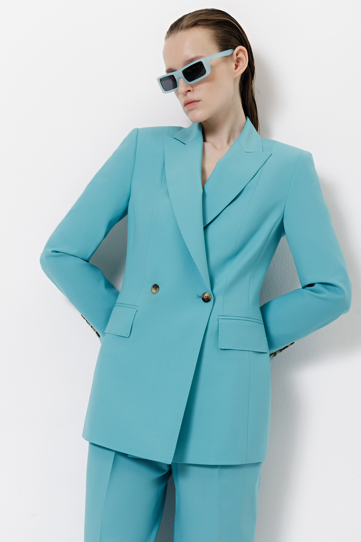 Двубортный жакет VASSA&Co, пол женский, цвет голубой, фото №3