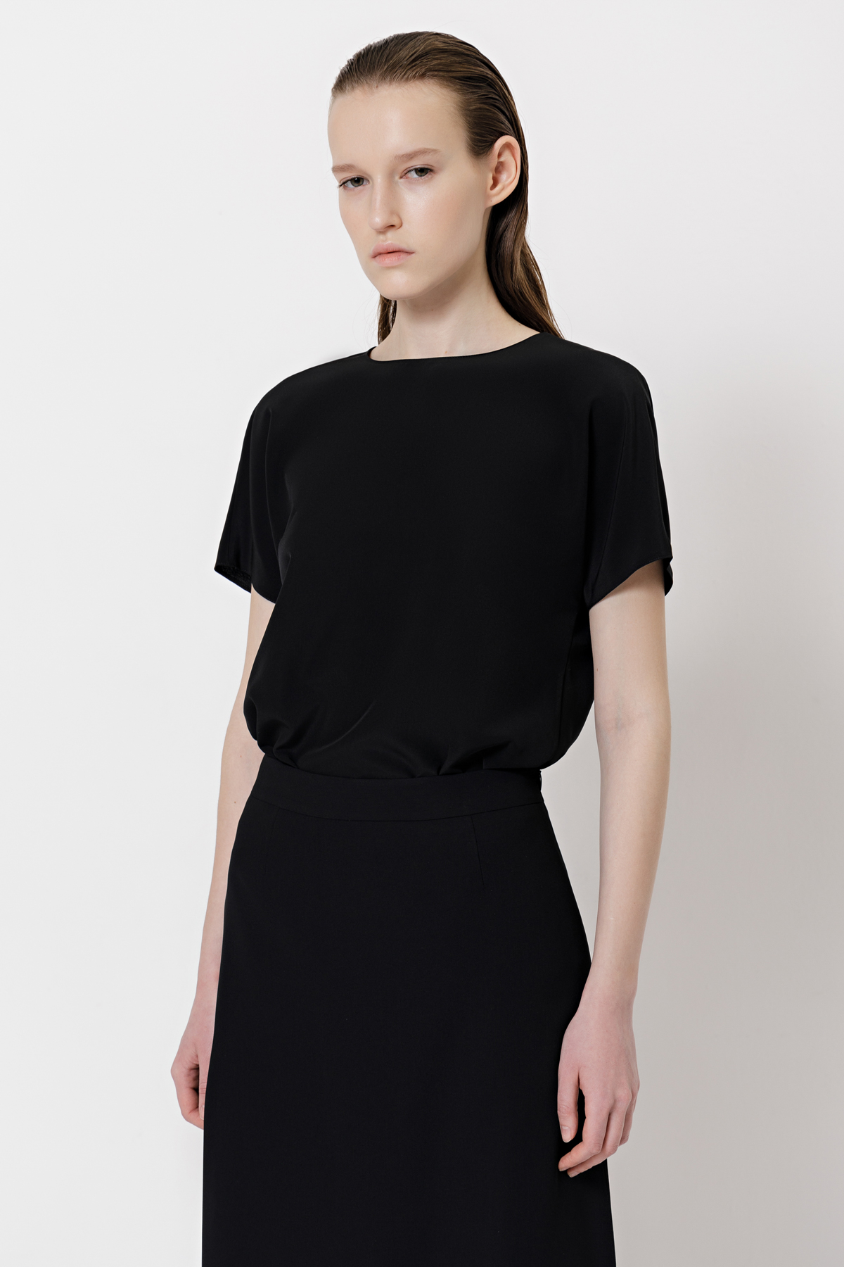 Blouse VASSA&Co, пол female, цвет black