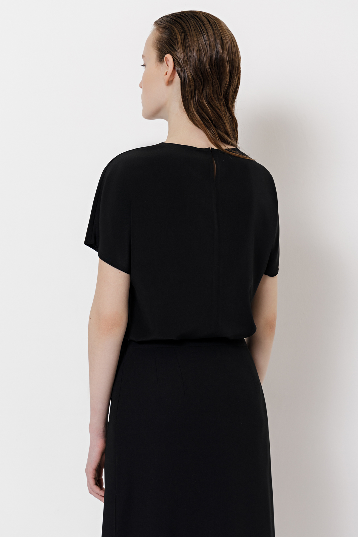 Blouse VASSA&Co, пол female, цвет black