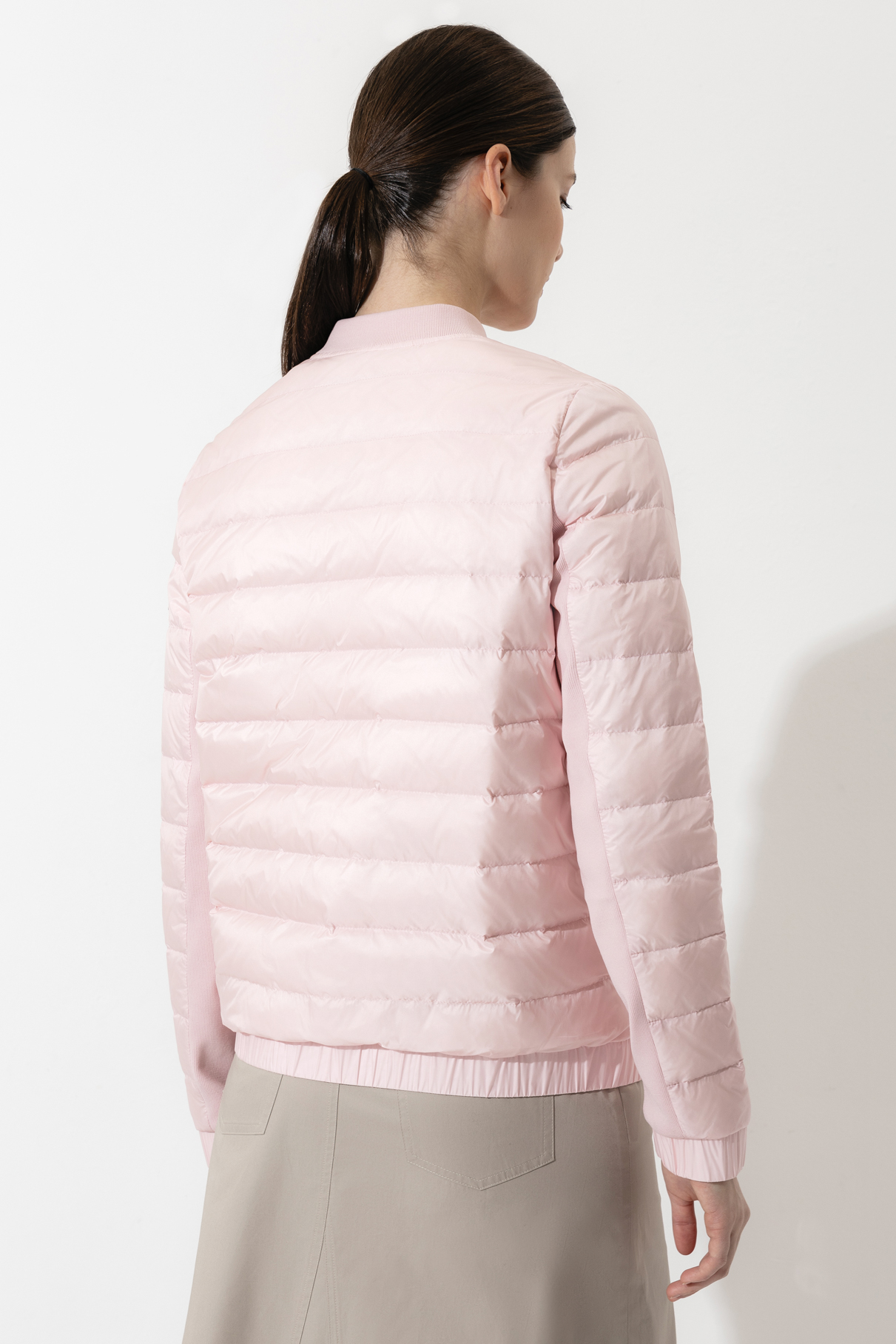 Стеганая куртка VASSA CODE, пол женский, цвет розовый