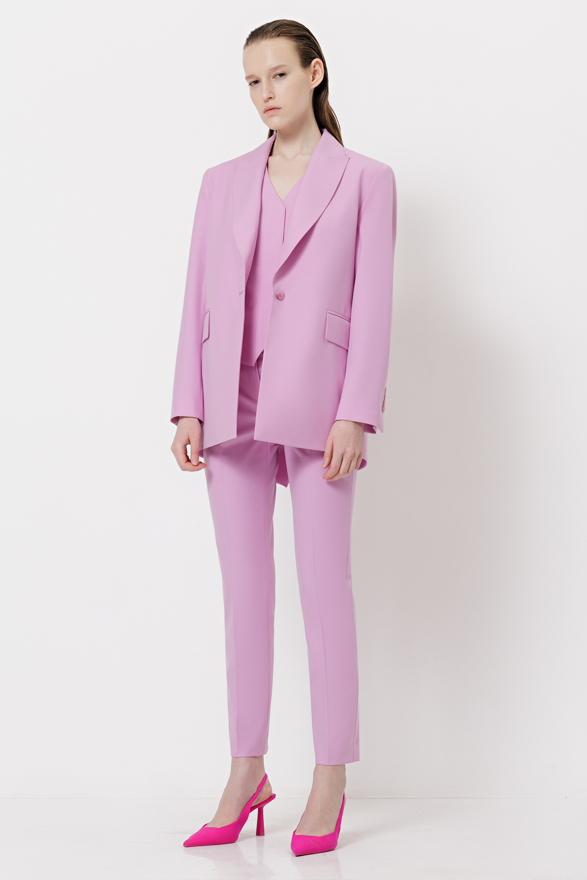 Зауженные брюки со стрелками VASSA&Co, пол женский, цвет фиолетовый, фото №2