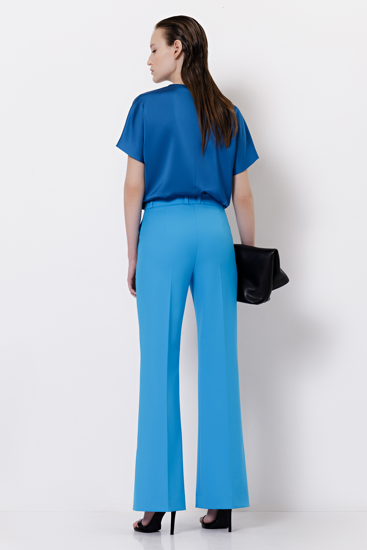 Брюки со стрелками VASSA&Co, пол женский, цвет голубой, фото №5