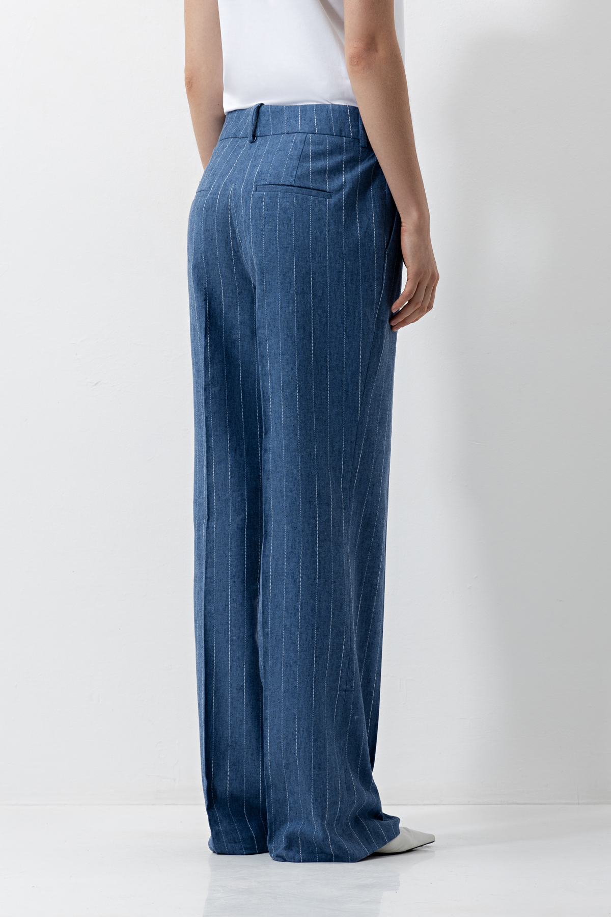 Trousers , пол female, цвет Синий