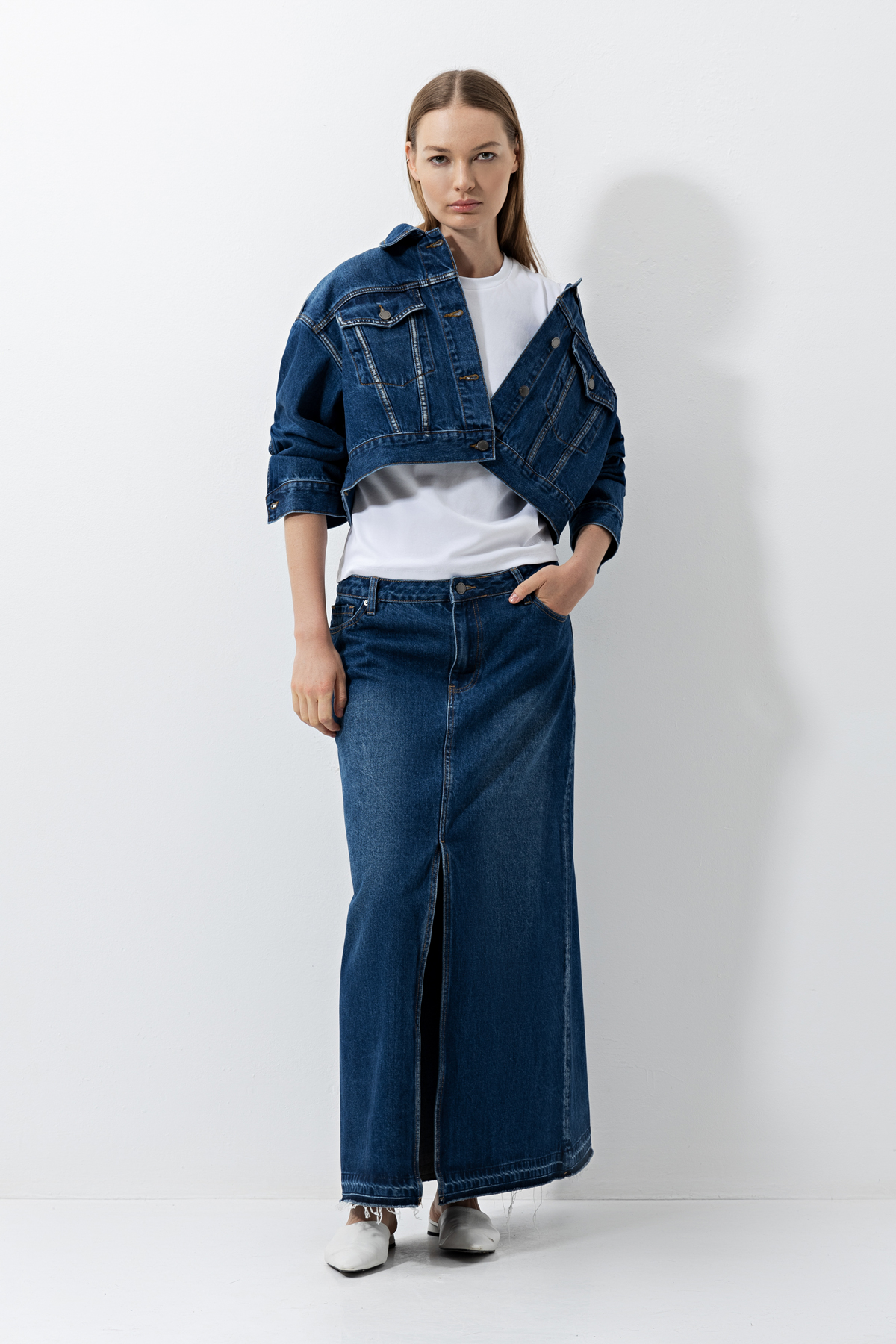 Skirt VASSA CODE, пол female, цвет синий