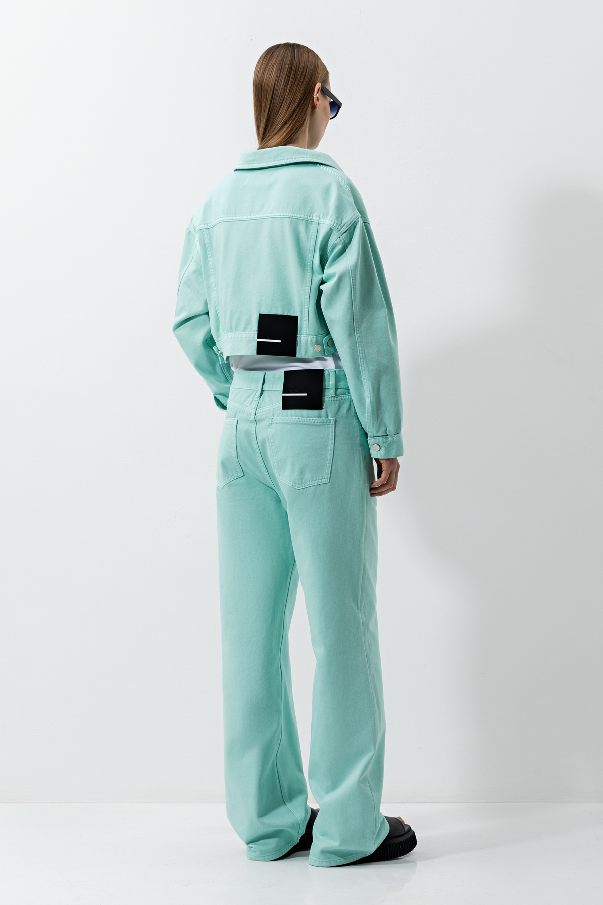 Denim jacket , пол female, цвет зеленый