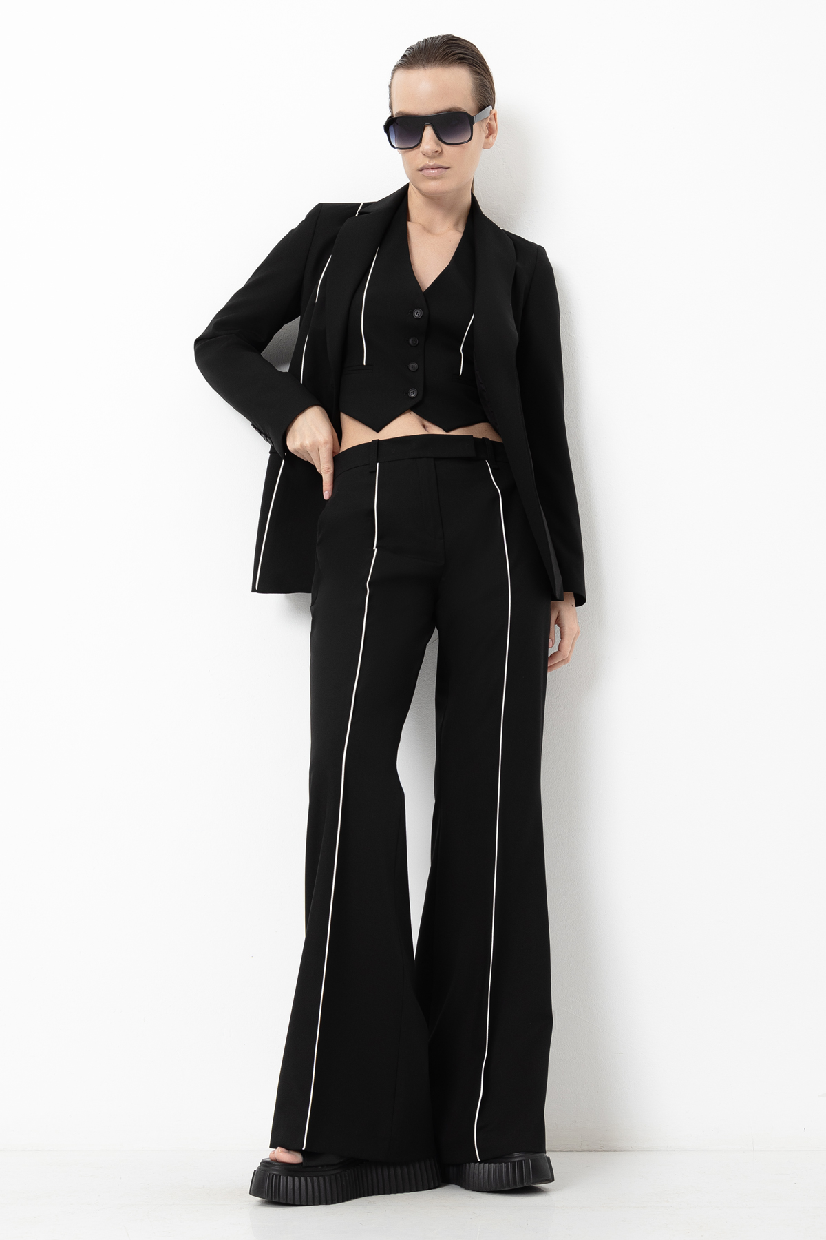 Vest VASSA&Co, пол female, цвет Black