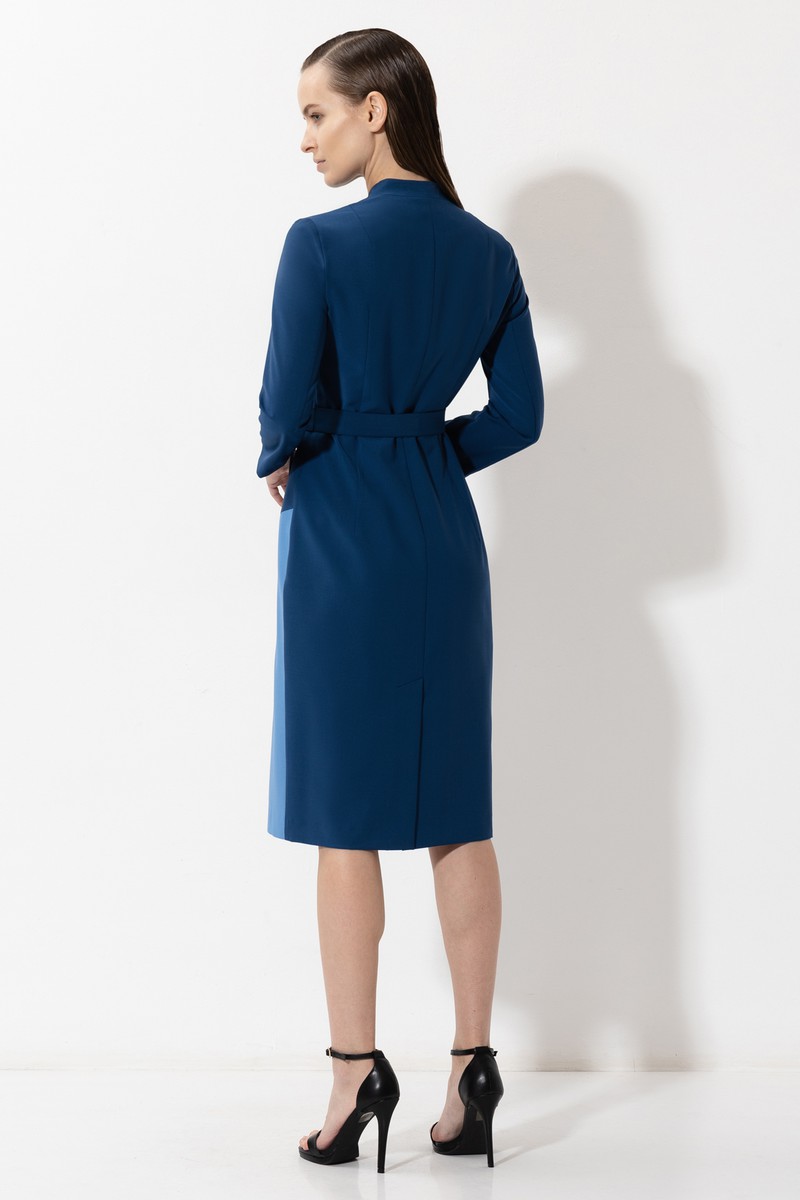 Платье-футляр с контрастной вставкой VASSA&Co, пол женский, цвет синий, фото №7