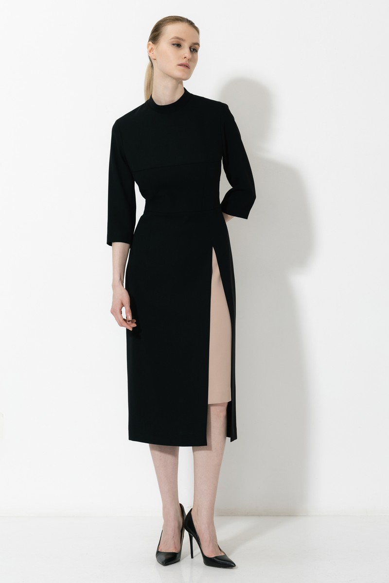 Платье с разрезом VASSA&Co, пол женский, цвет черный, фото №2