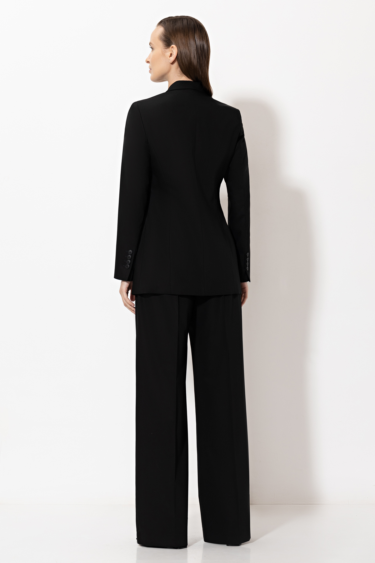 Жакет VASSA&Co, пол женский, цвет черный