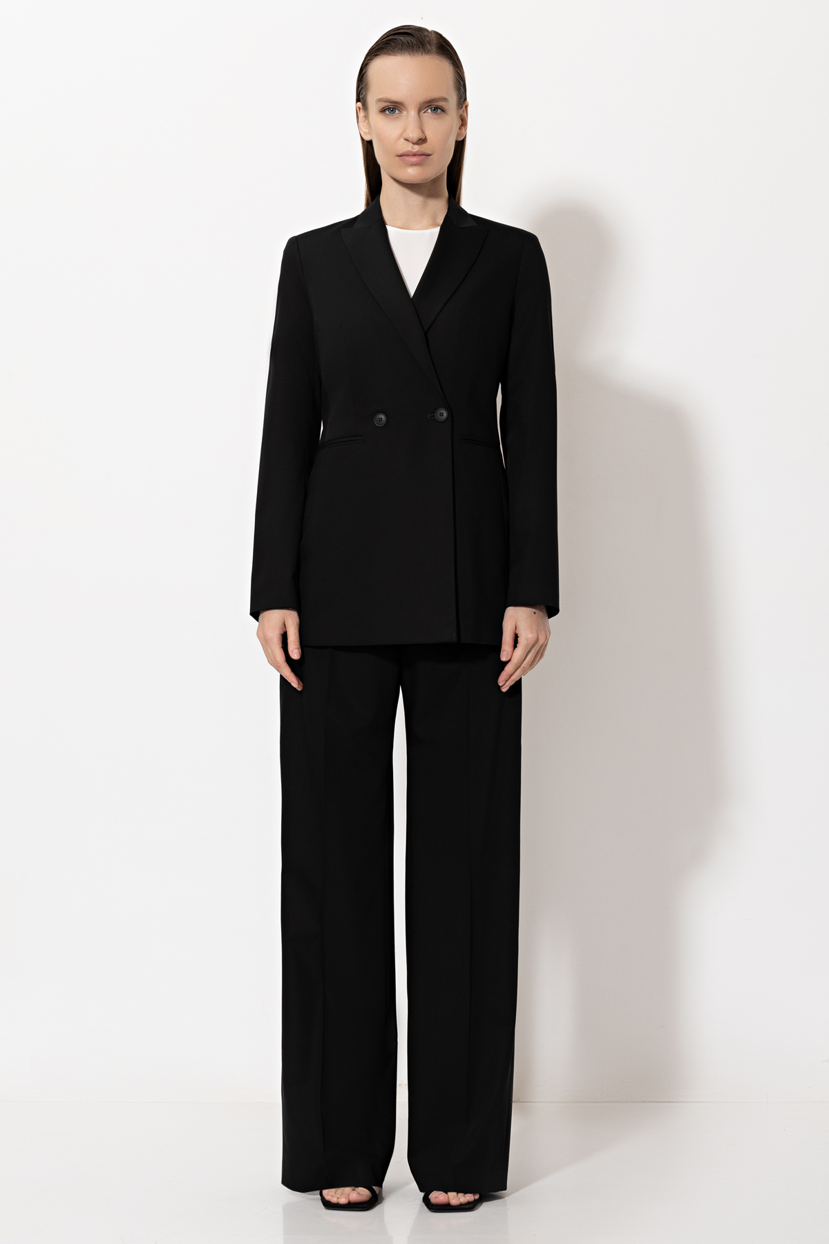 Жакет VASSA&Co, пол женский, цвет черный