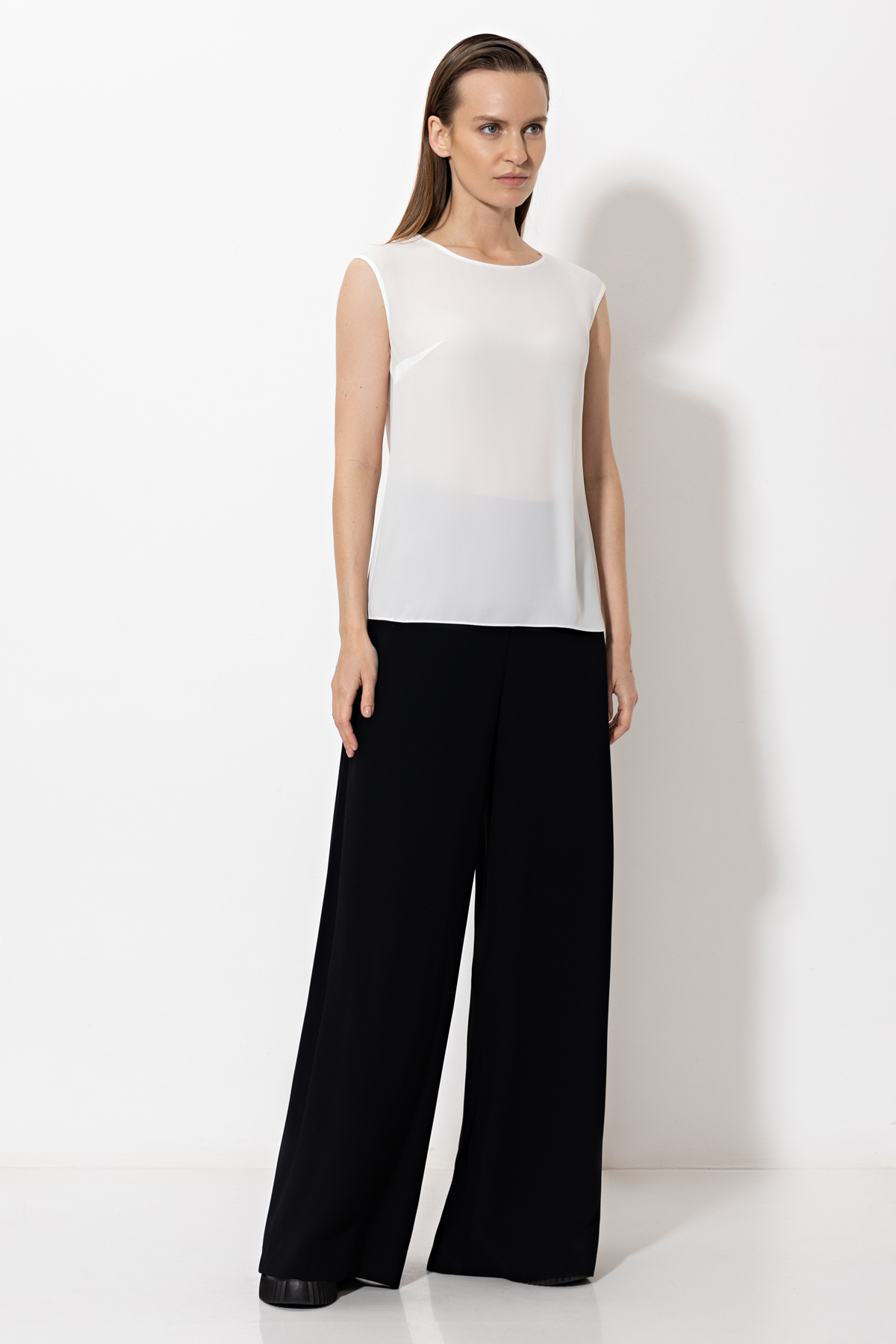 Блузка VASSA&Co, пол женский, цвет белый