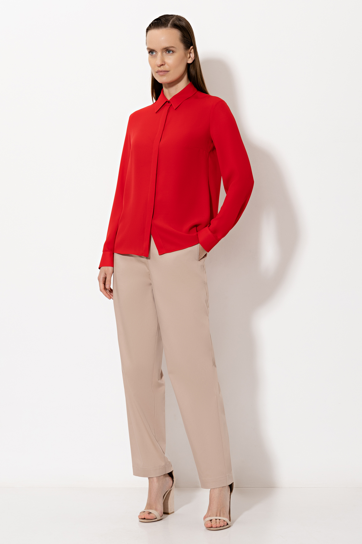 Блузка VASSA&Co, пол женский, цвет красный