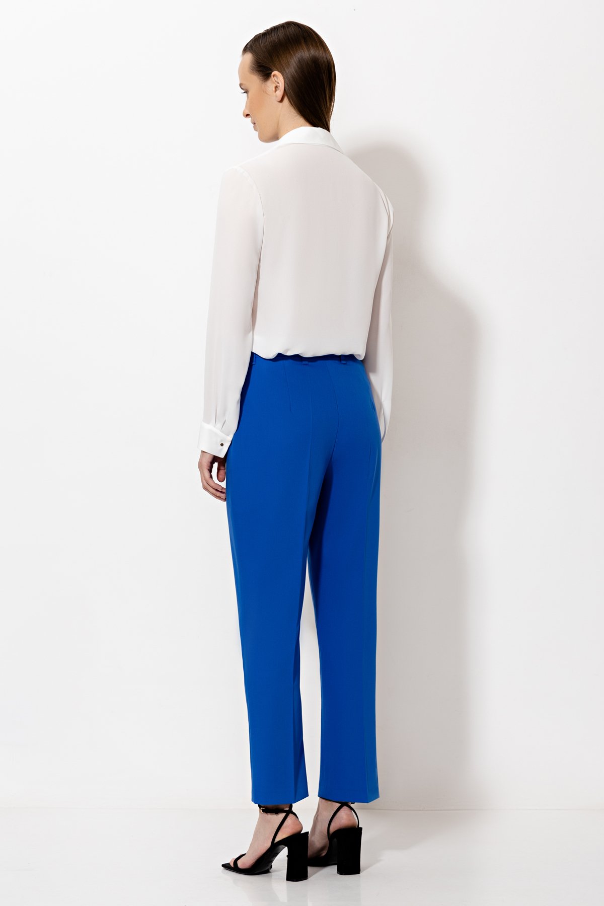 Брюки VASSA&Co, пол женский, цвет синий