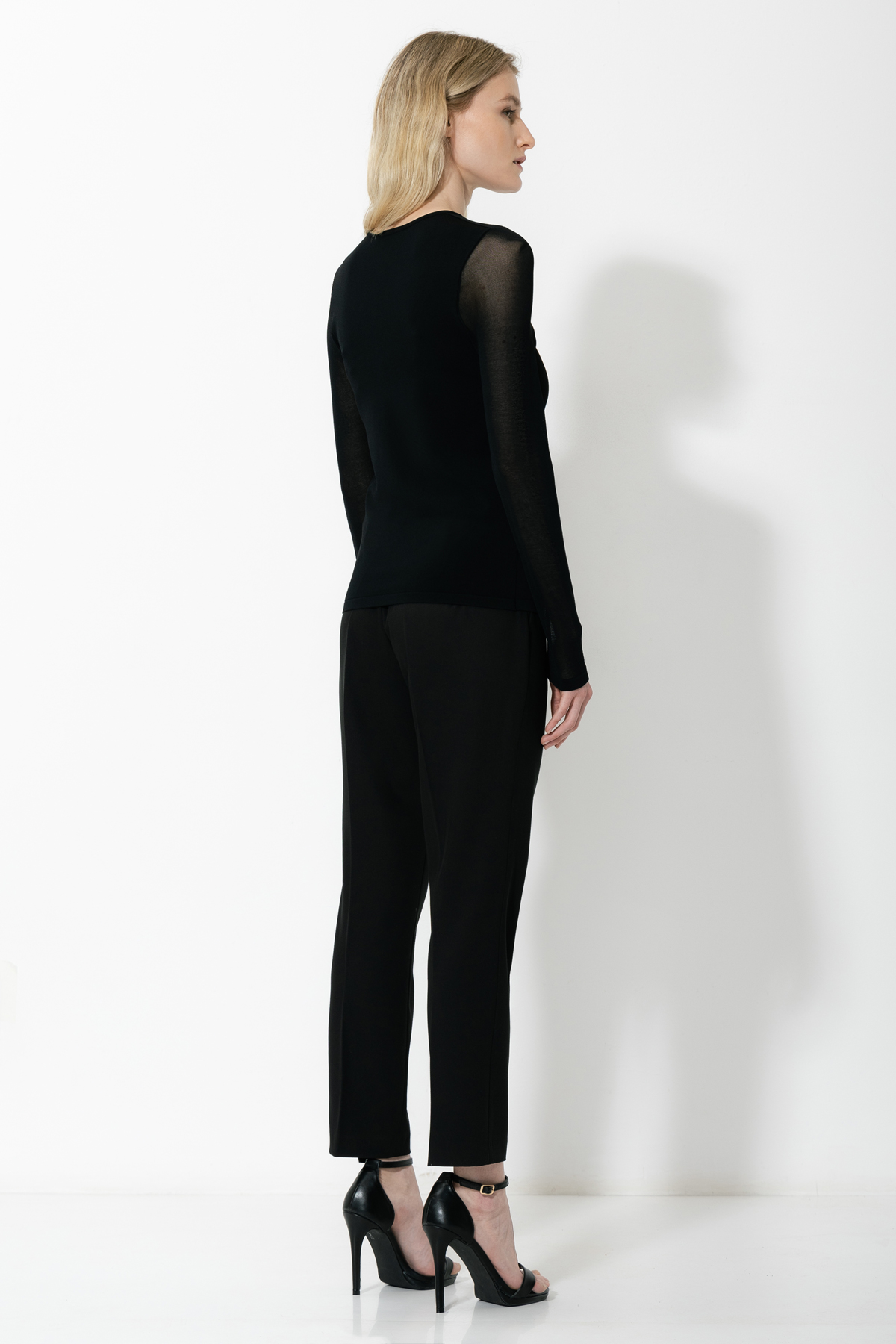 Sweater , пол female, цвет black