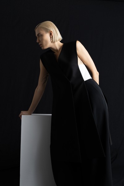 Жилет VASSA&Co, пол женский, цвет черный, фото №2