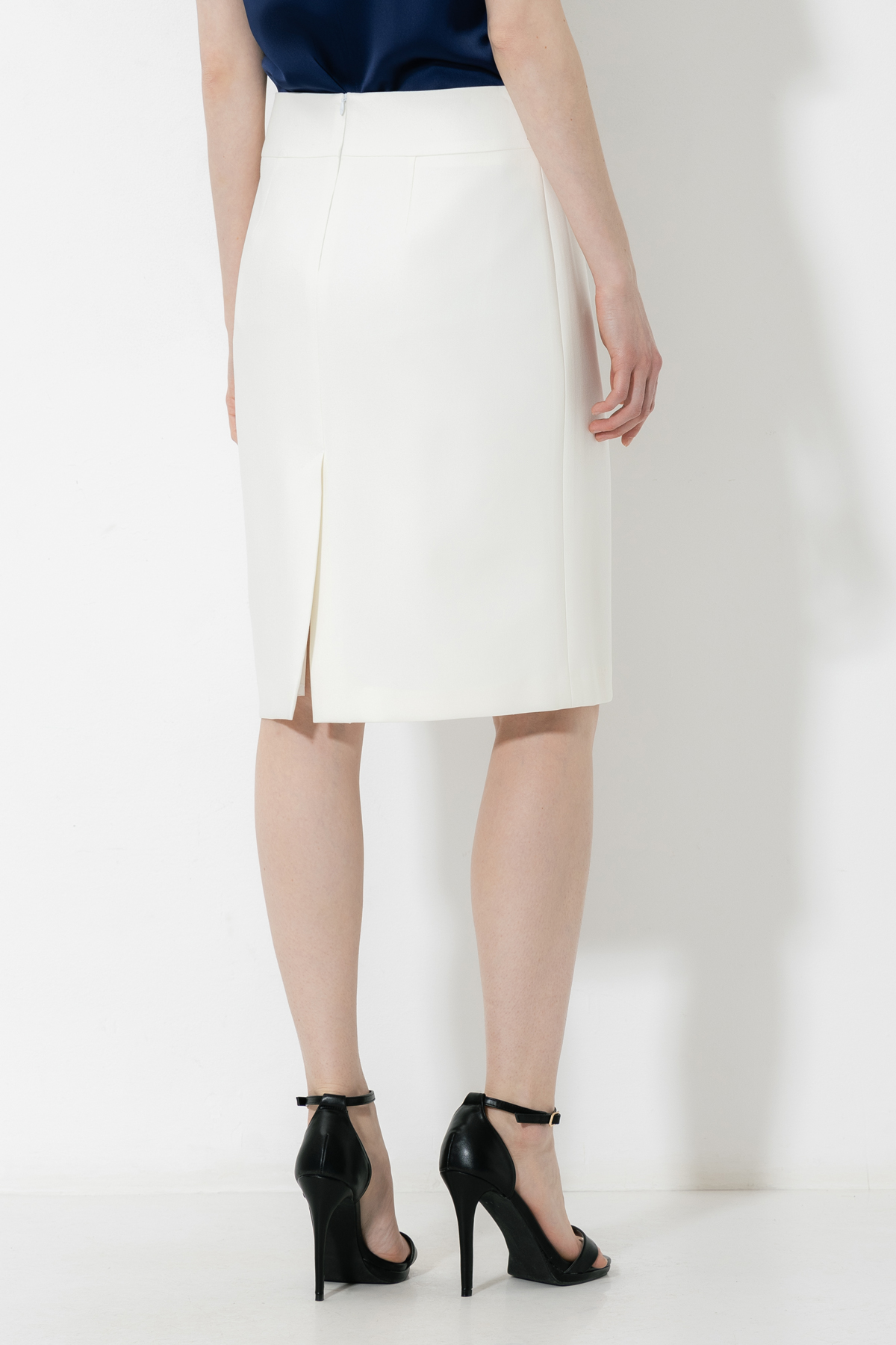 Skirt VASSA&Co, пол female, цвет White