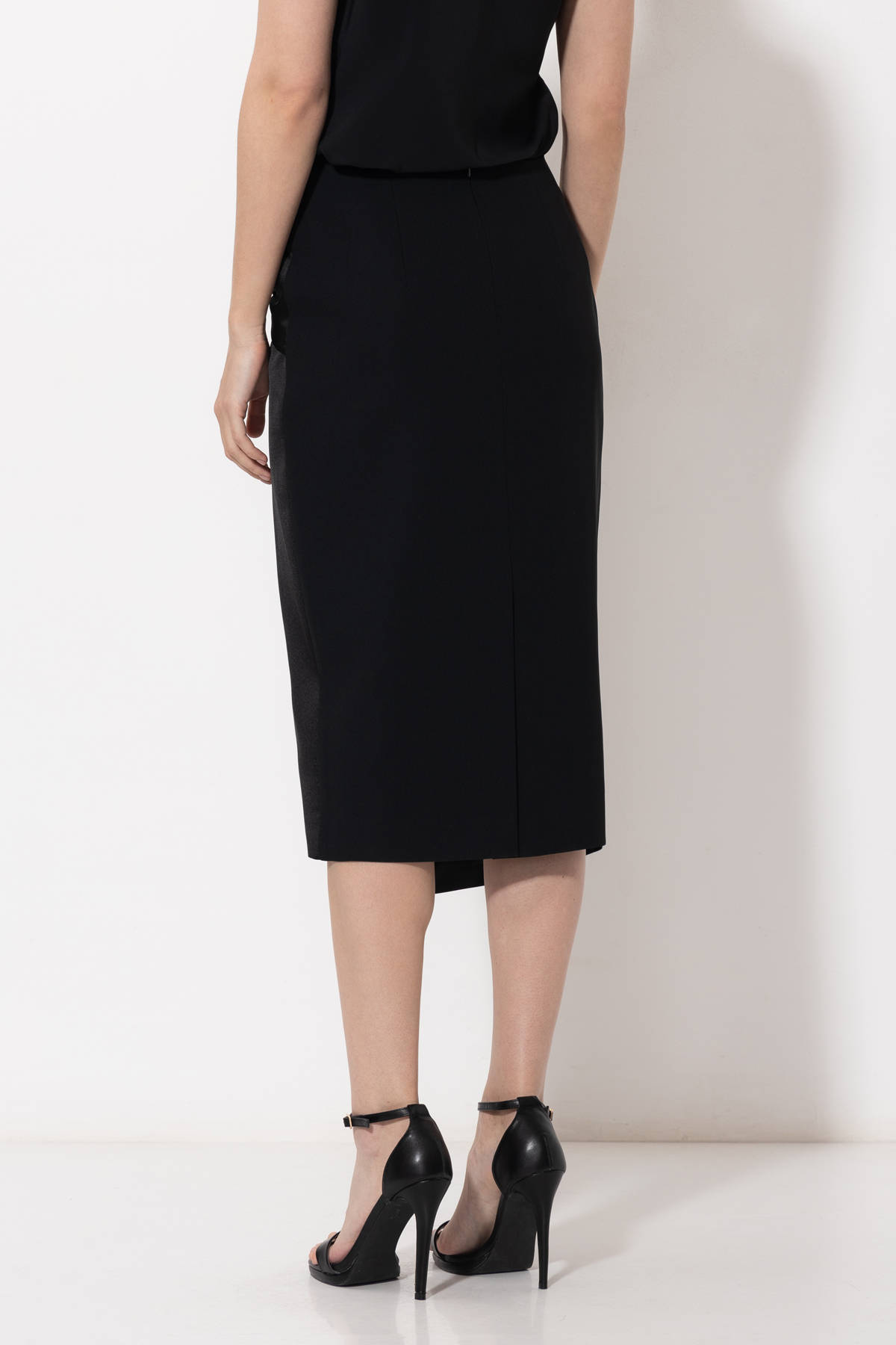 Юбка VASSA&Co, пол женский, цвет черный