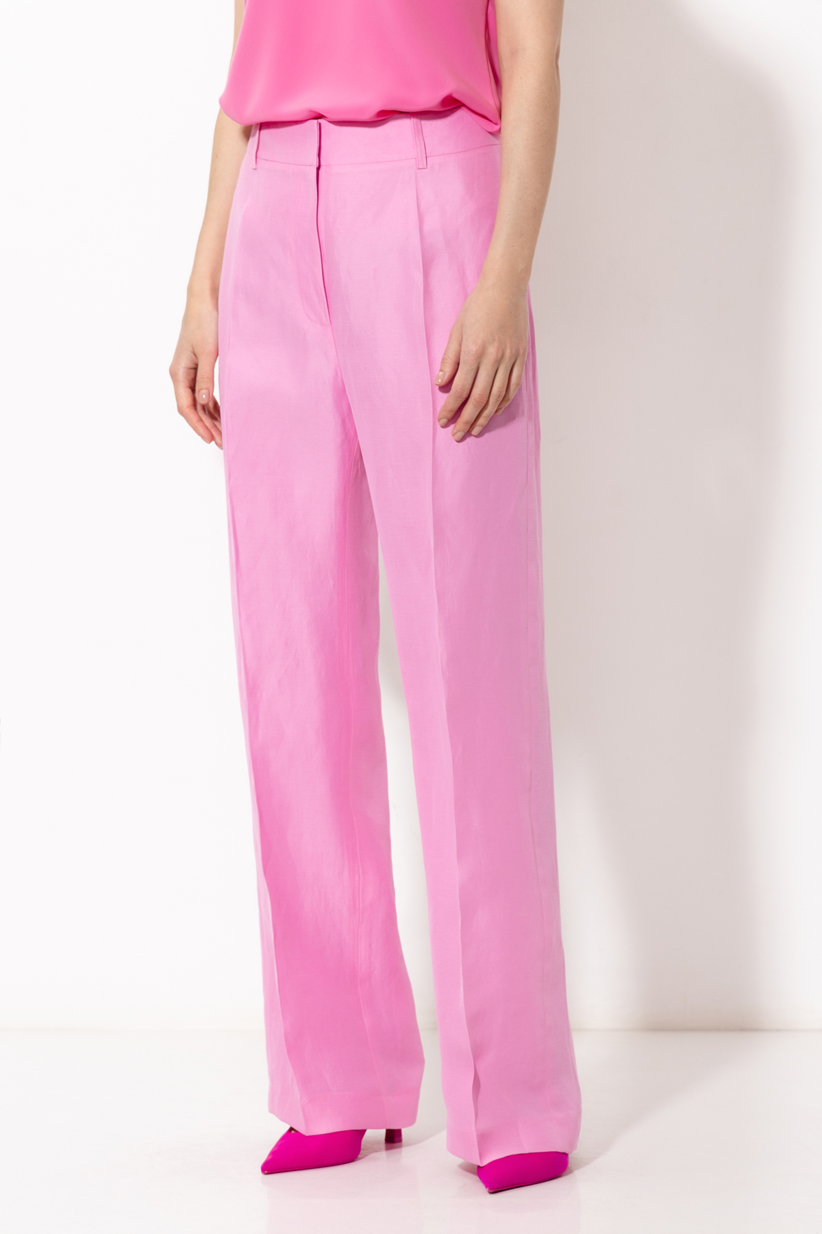 Trousers VASSA&Co, пол female, цвет Pink