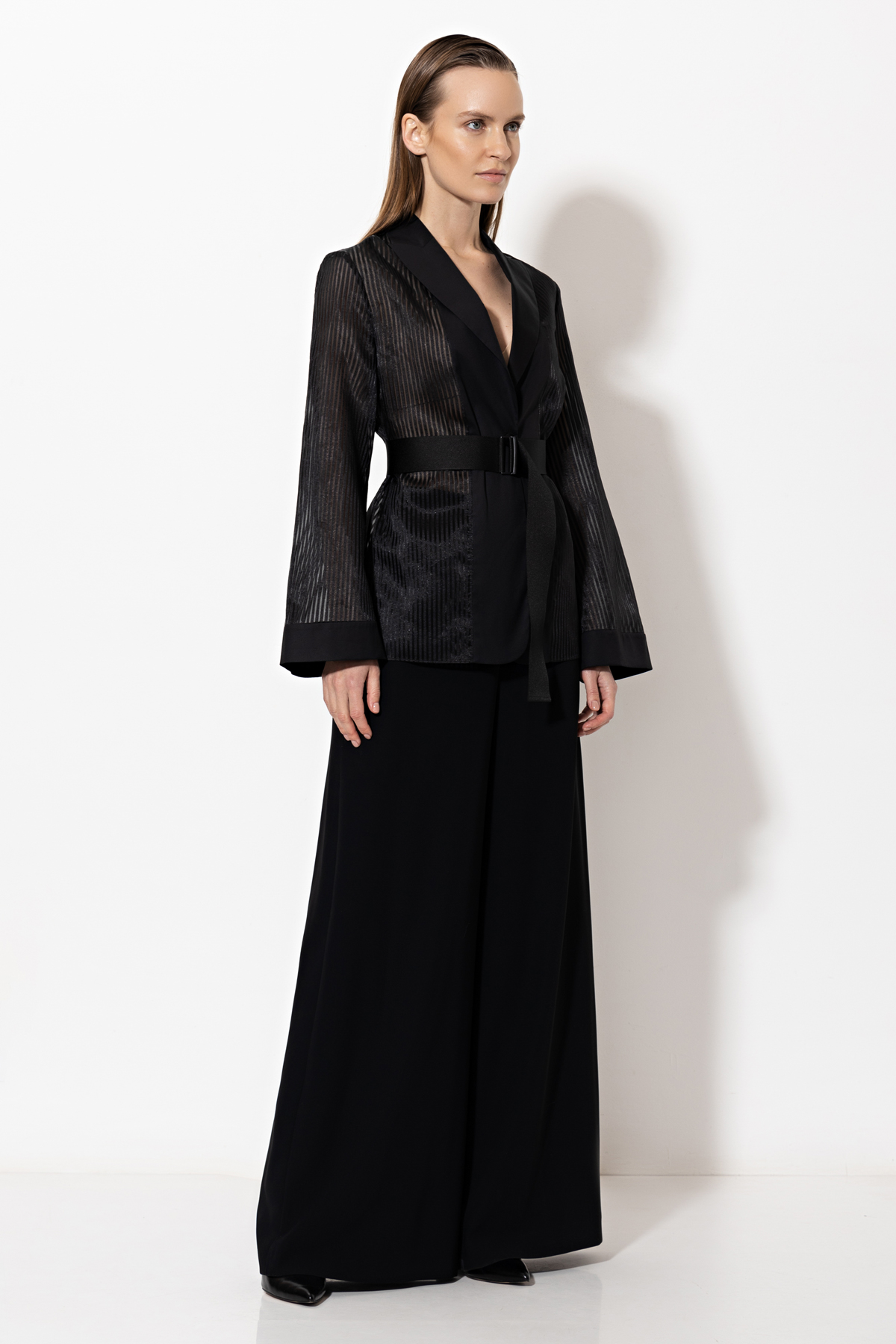 Жакет VASSA&Co, пол женский, цвет черный