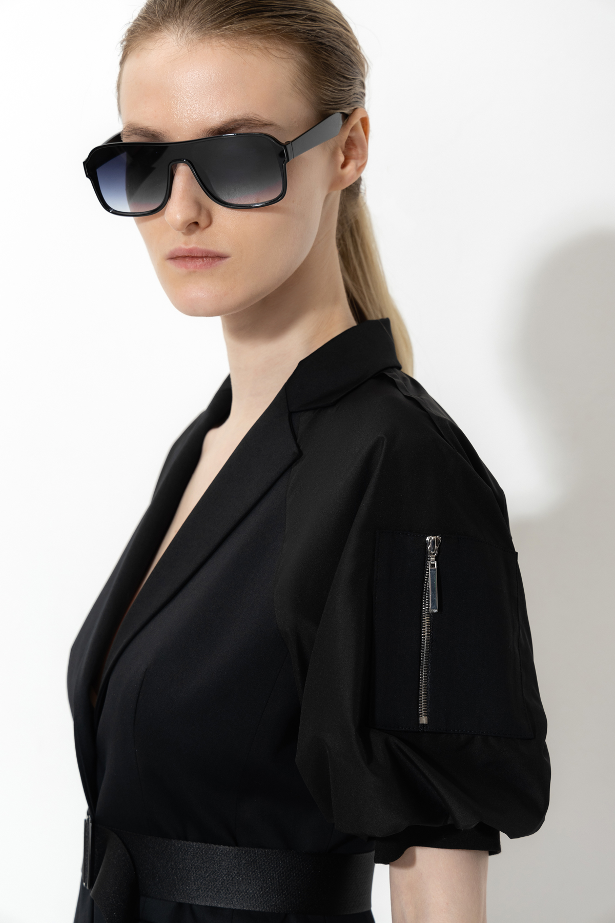 Jacket VASSA&Co, пол female, цвет Black