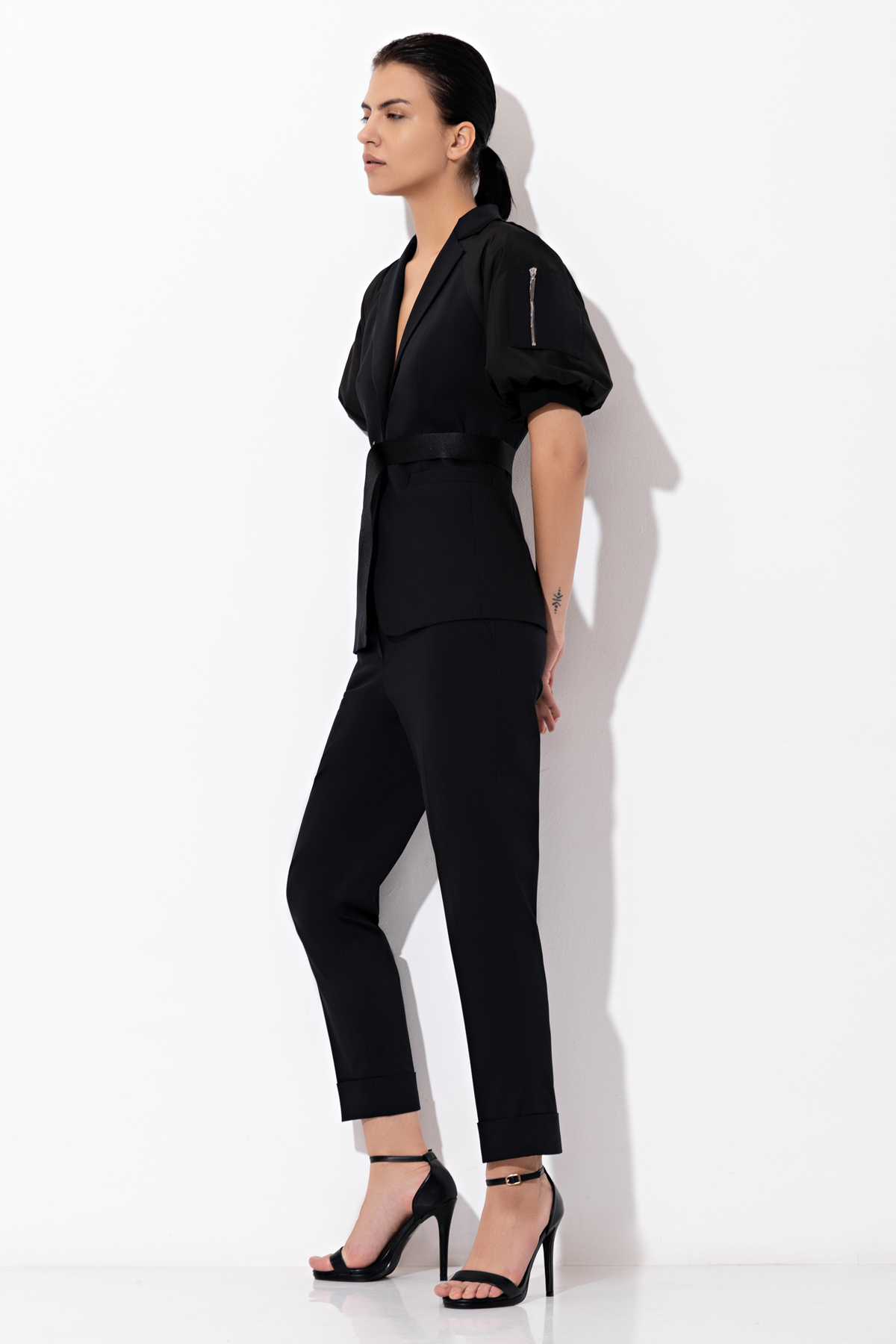 Jacket VASSA&Co, пол female, цвет Black