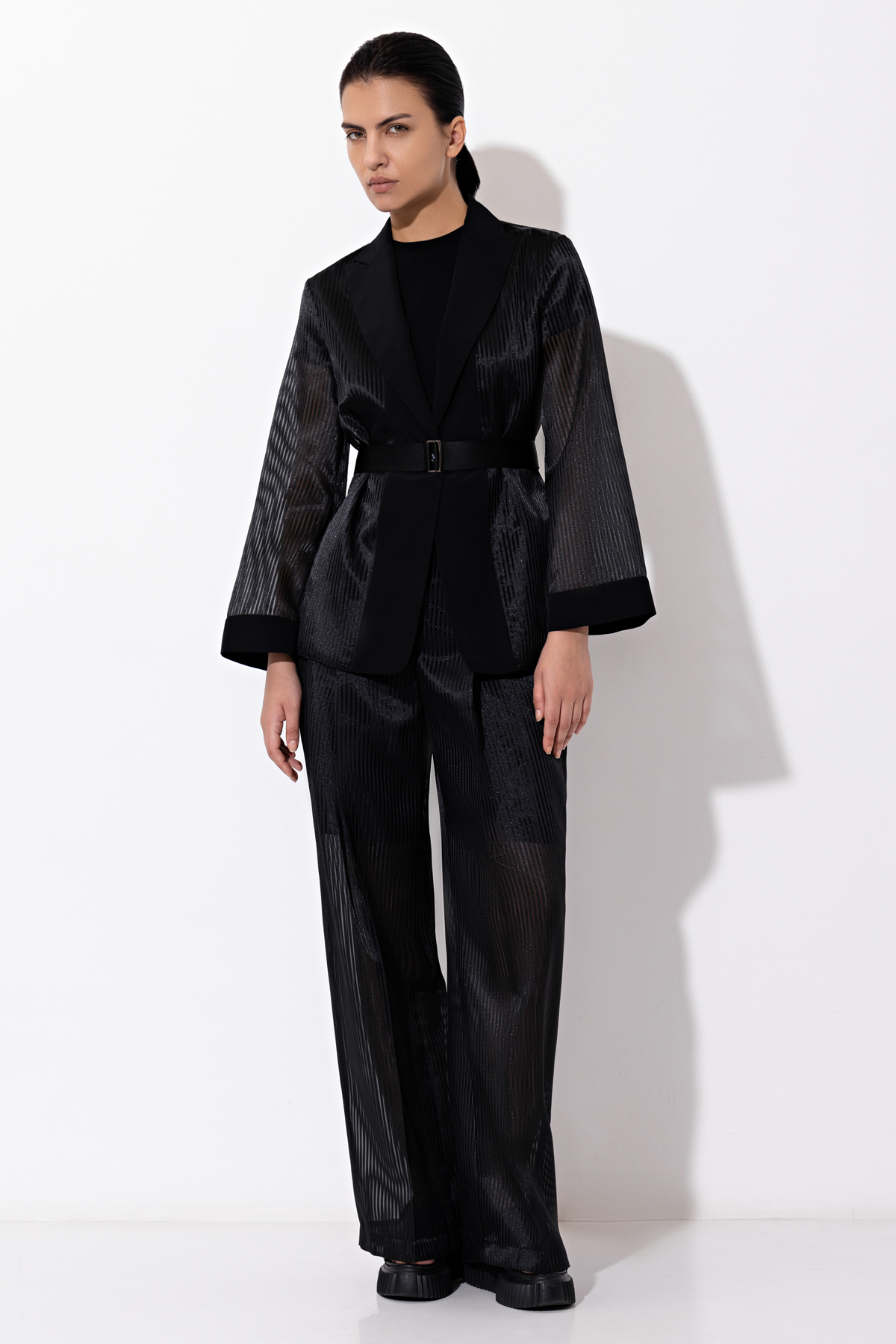 Брюки VASSA&Co, пол женский, цвет черный