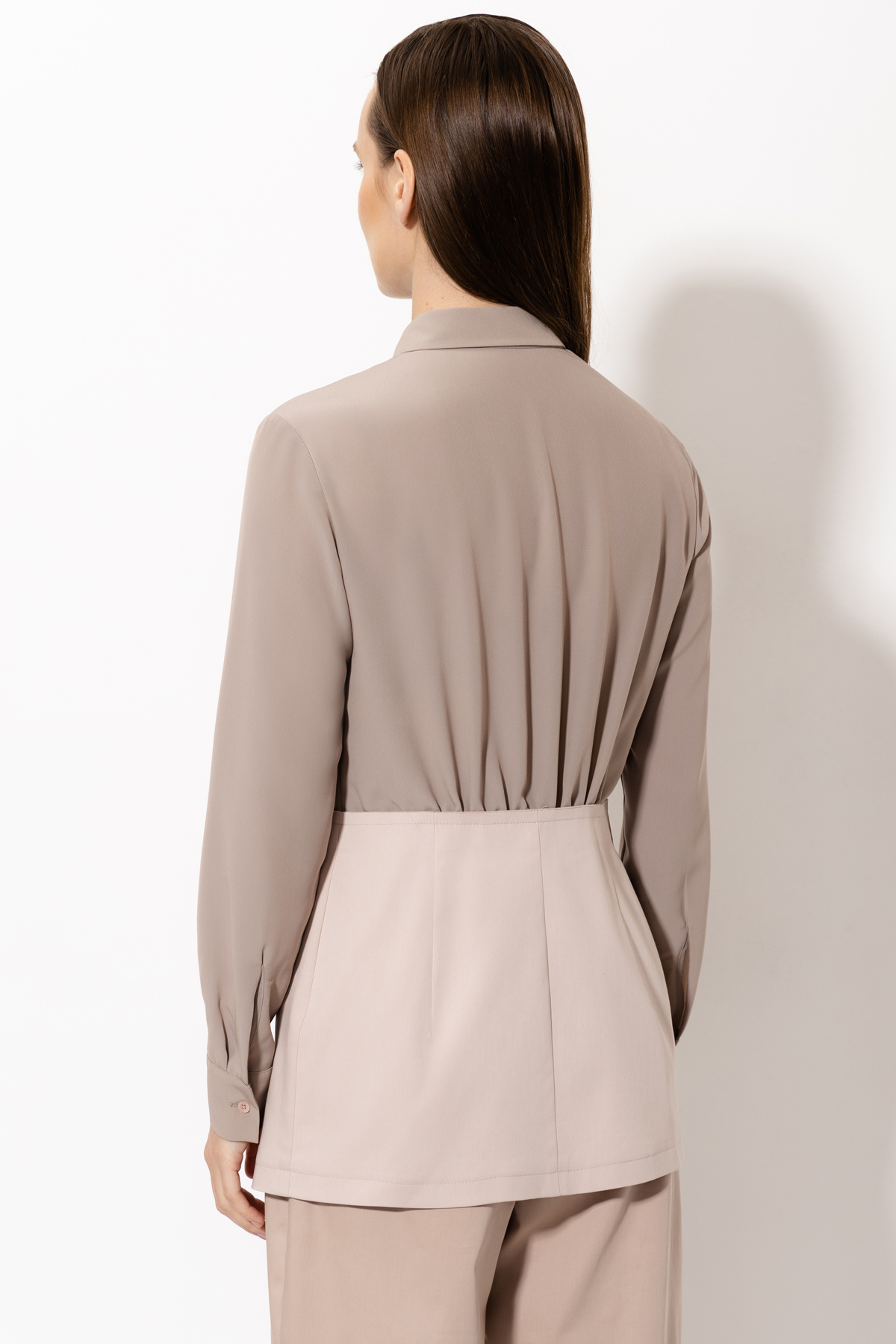 Blouse VASSA&Co, пол female, цвет бежевый