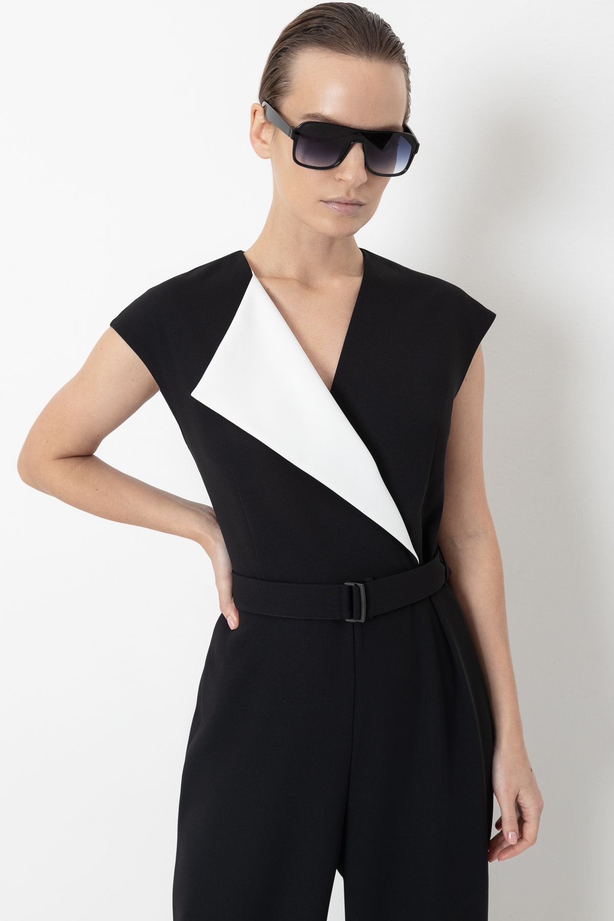 Комбинезон VASSA&Co, пол женский, цвет черный