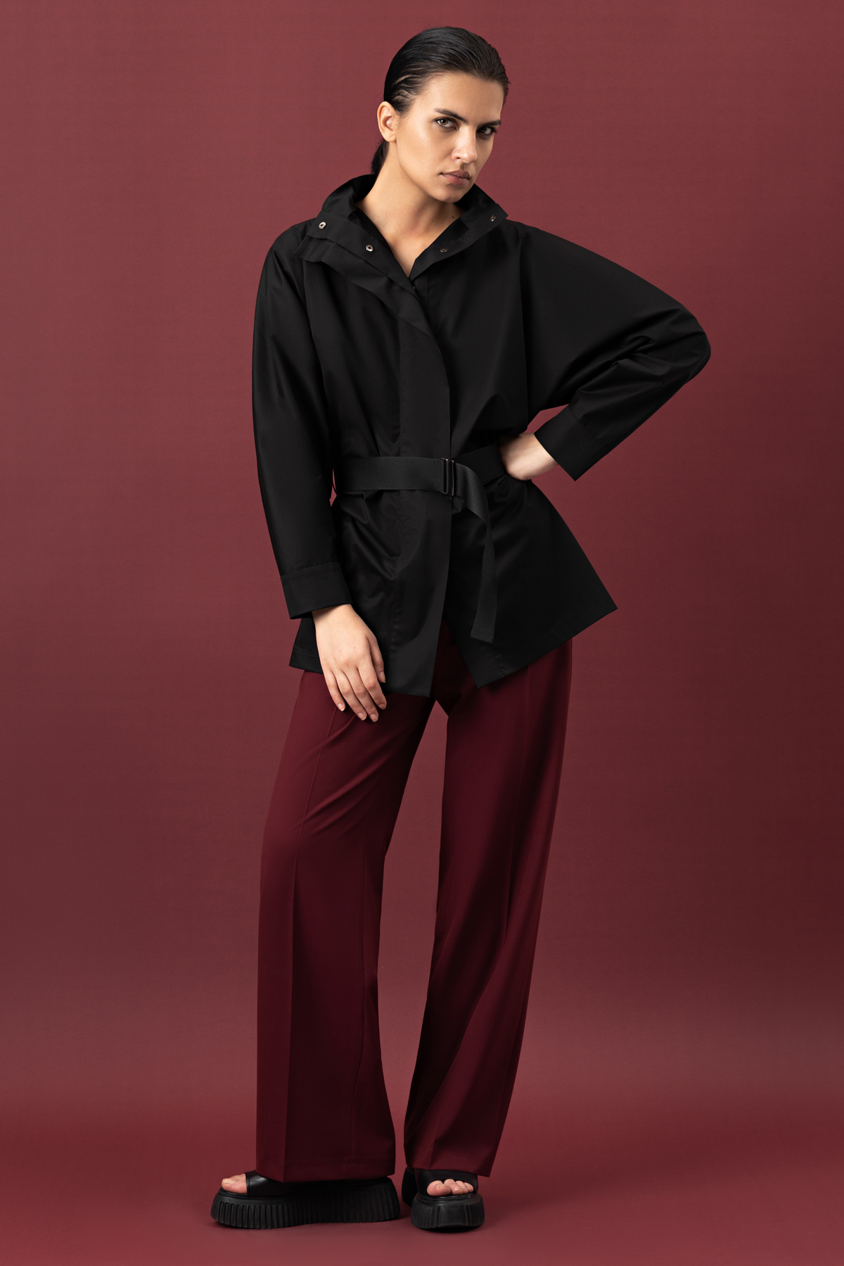 Легкая куртка из хлопка , пол женский, цвет черный, фото №3