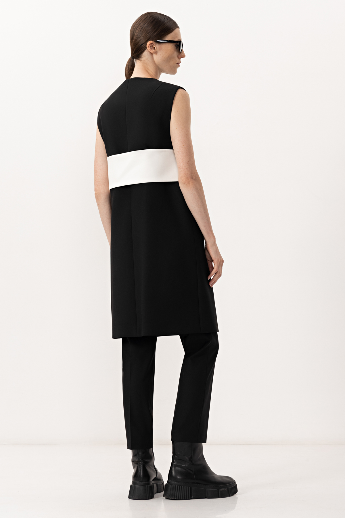 Vest VASSA&Co, пол female, цвет Black