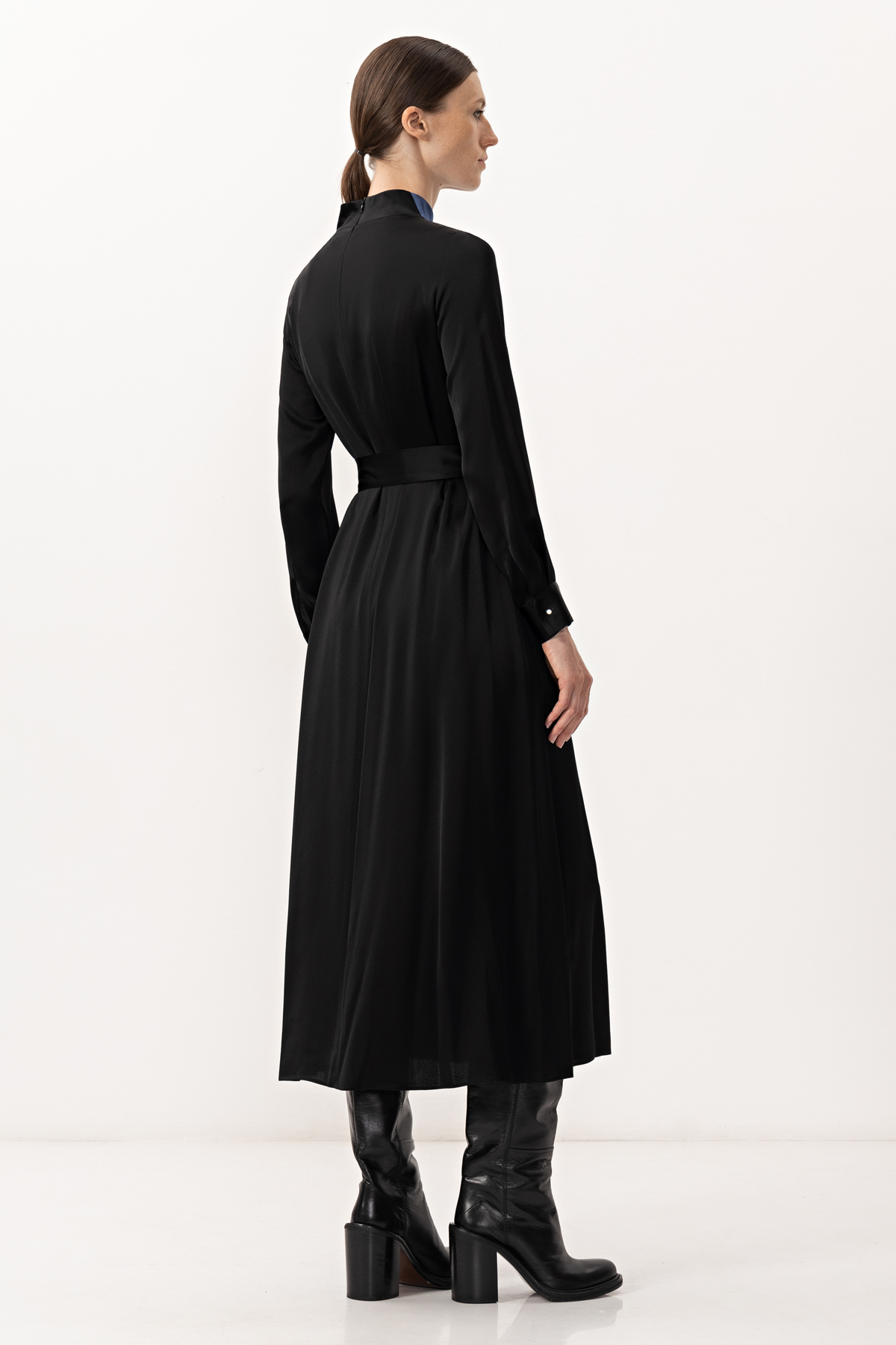 Платье VASSA&Co, пол женский, цвет синий