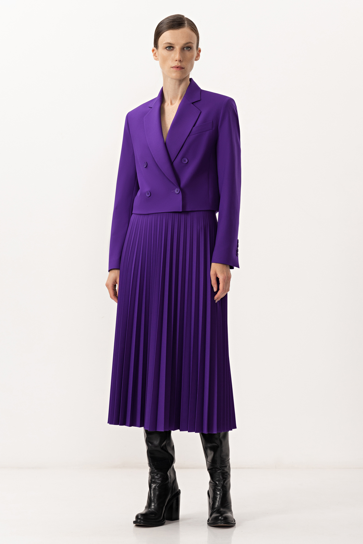 Укороченный жакет VASSA&Co, пол female, цвет violet