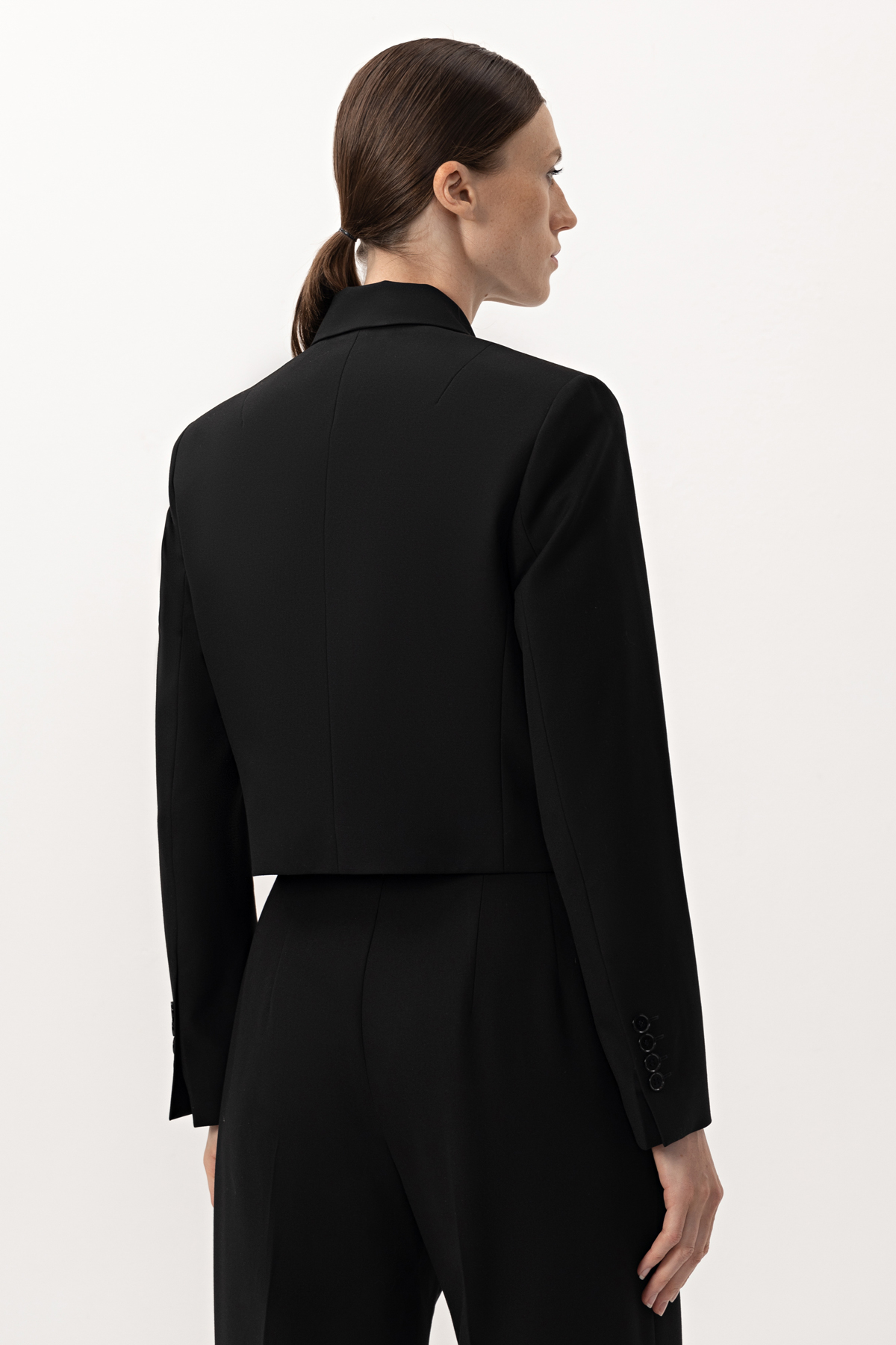 Jacket VASSA&Co, пол female, цвет black