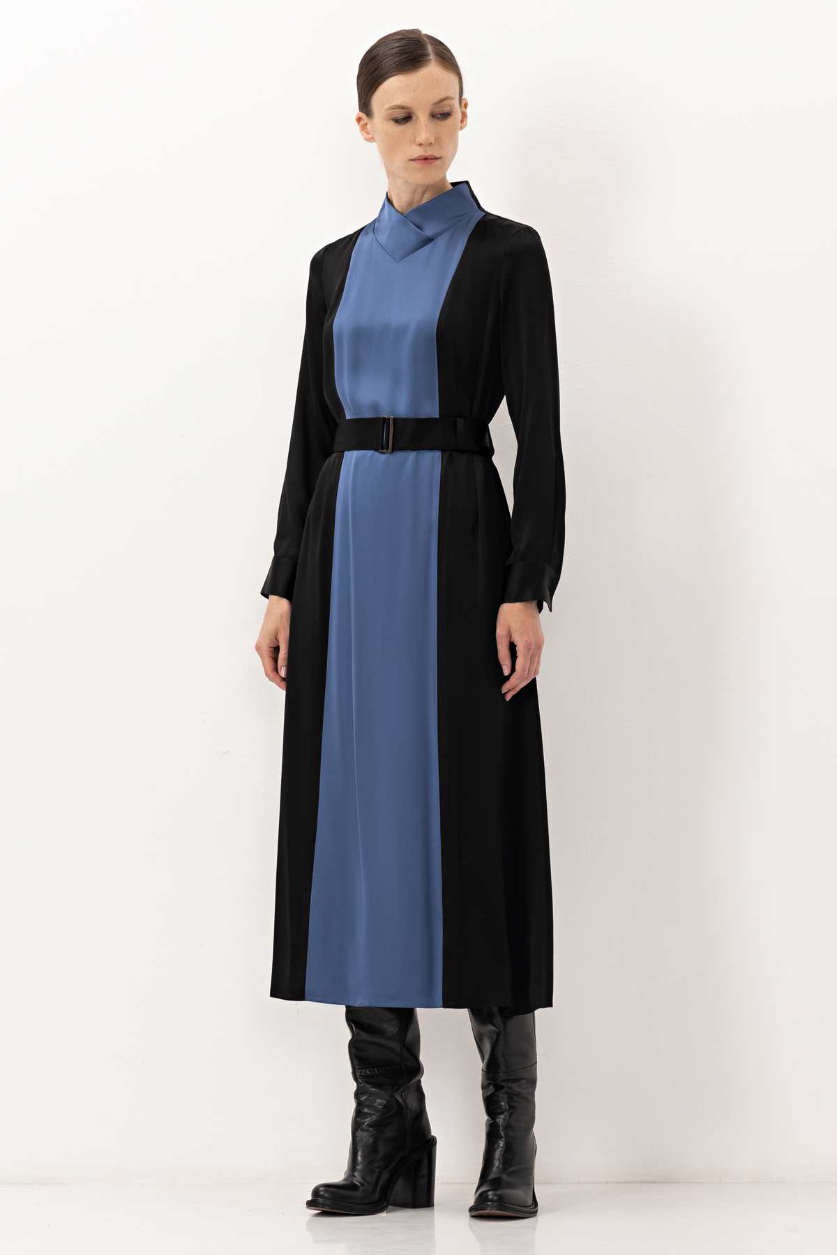 Платье VASSA&Co, пол женский, цвет синий