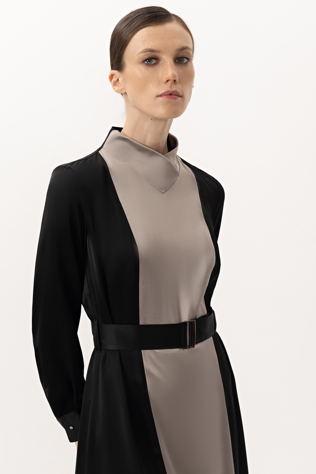 Dress VASSA&Co, пол female, цвет Серый